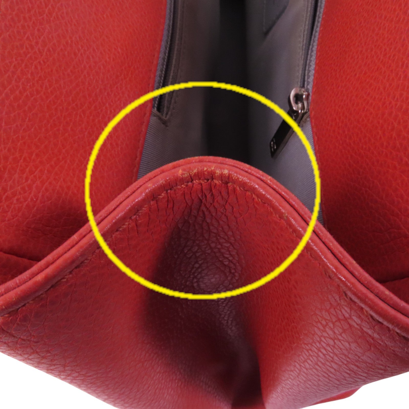 CHANEL 牛皮皮革Shoulder Bag銀扣肩背袋