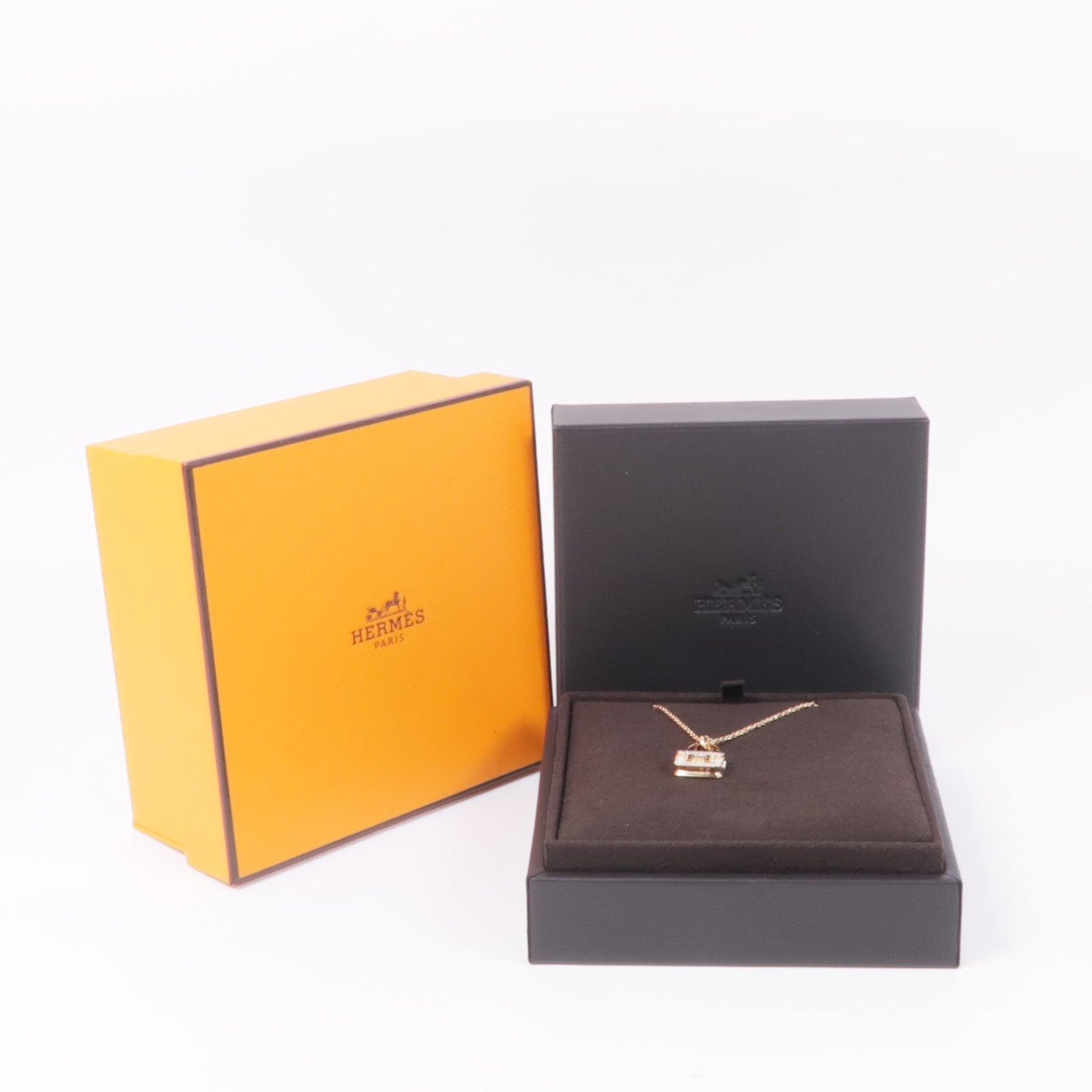 HERMES 18K玫瑰金Amulettes Constance Pendant鑽石項鍊