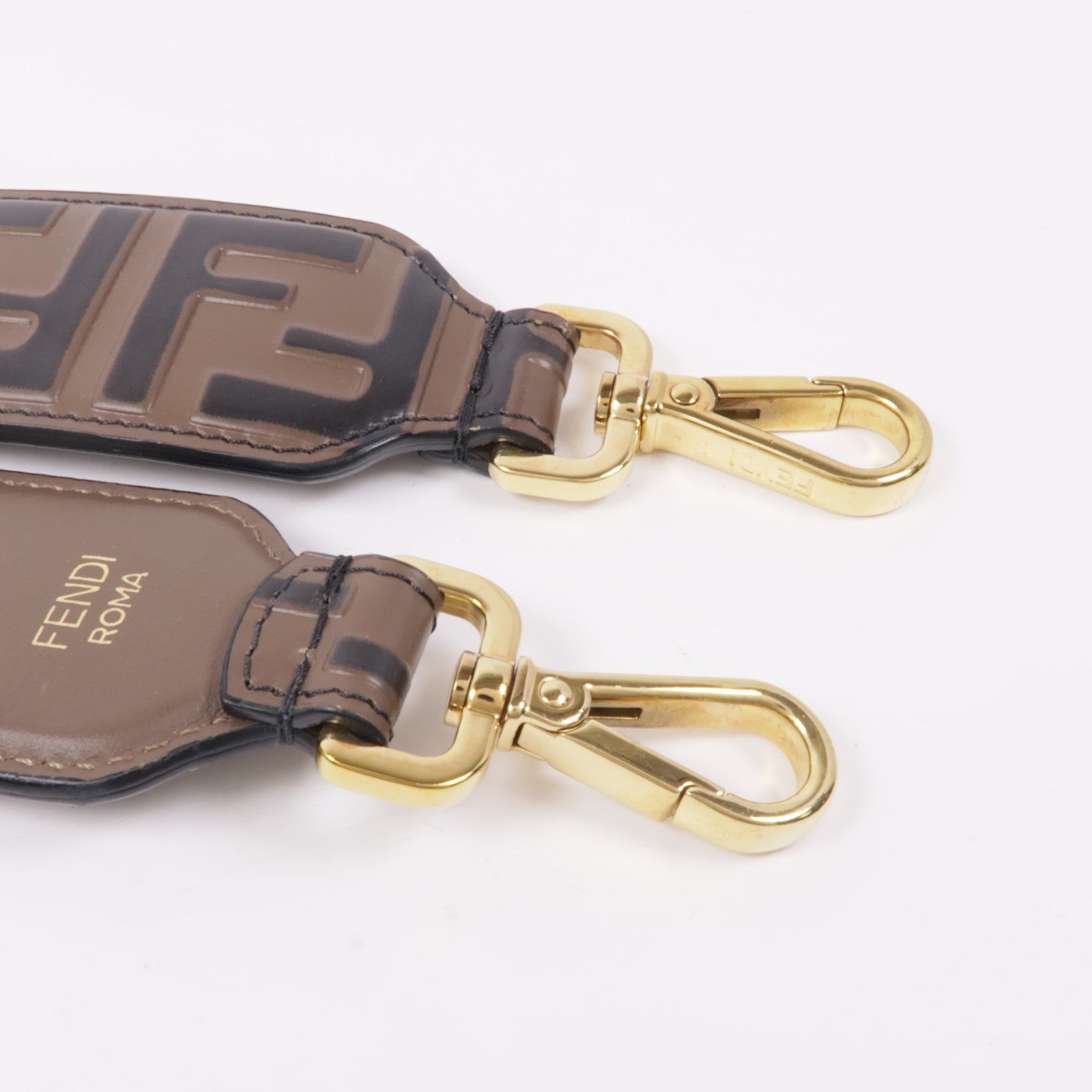 FENDI GHW Shoulder Strap Calfskin Leather Brown