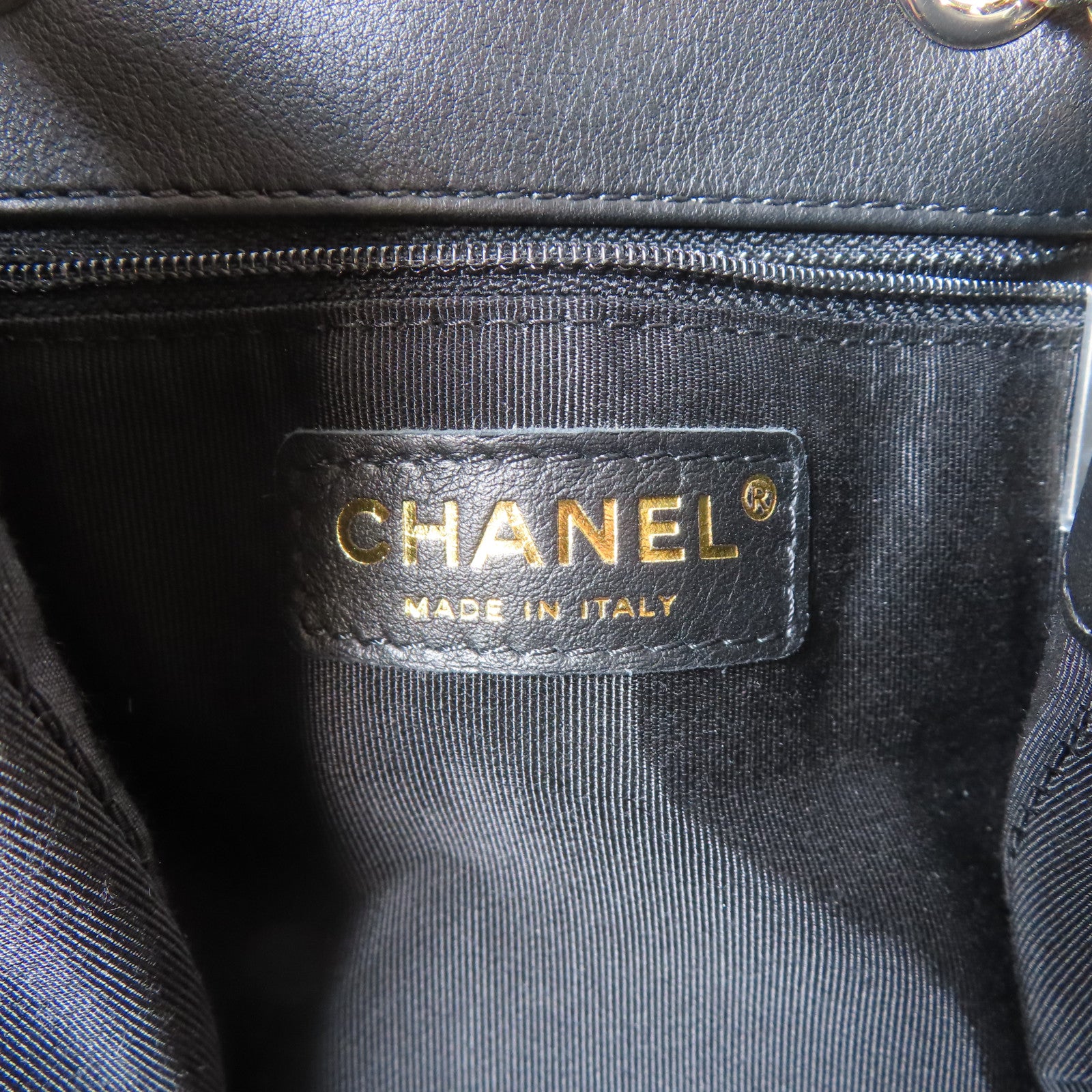 CHANEL 【激減優惠】菱格皮革Chain Shoulder金扣鏈帶肩背袋黑色
