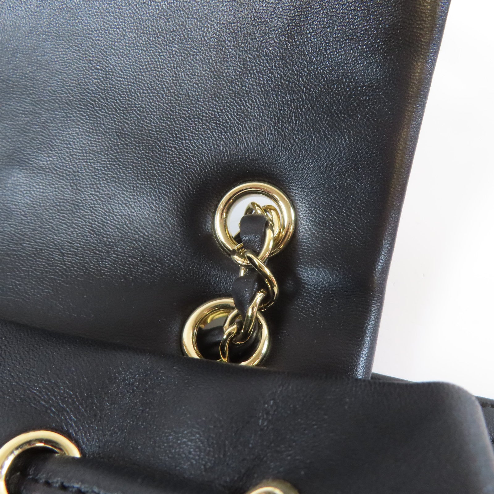 CHANEL 菱格羊皮皮革Backpack金扣背包黑色