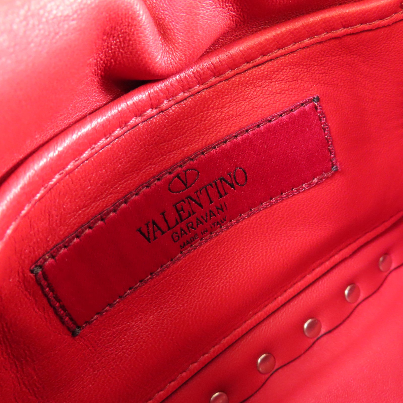 Valentino 天鵝絨Rockstud Chain Shoulder Bag金扣鏈帶肩背袋紅色
