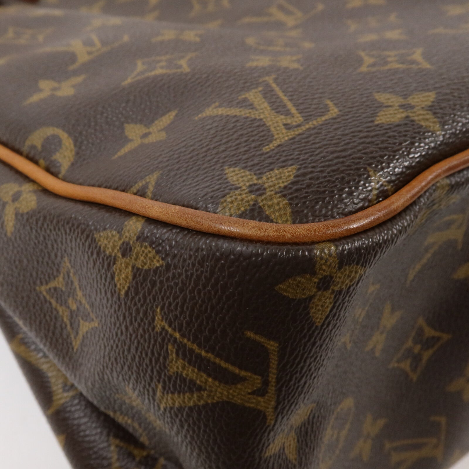 LOUIS VUITTON Monogram Batignolles肩背袋