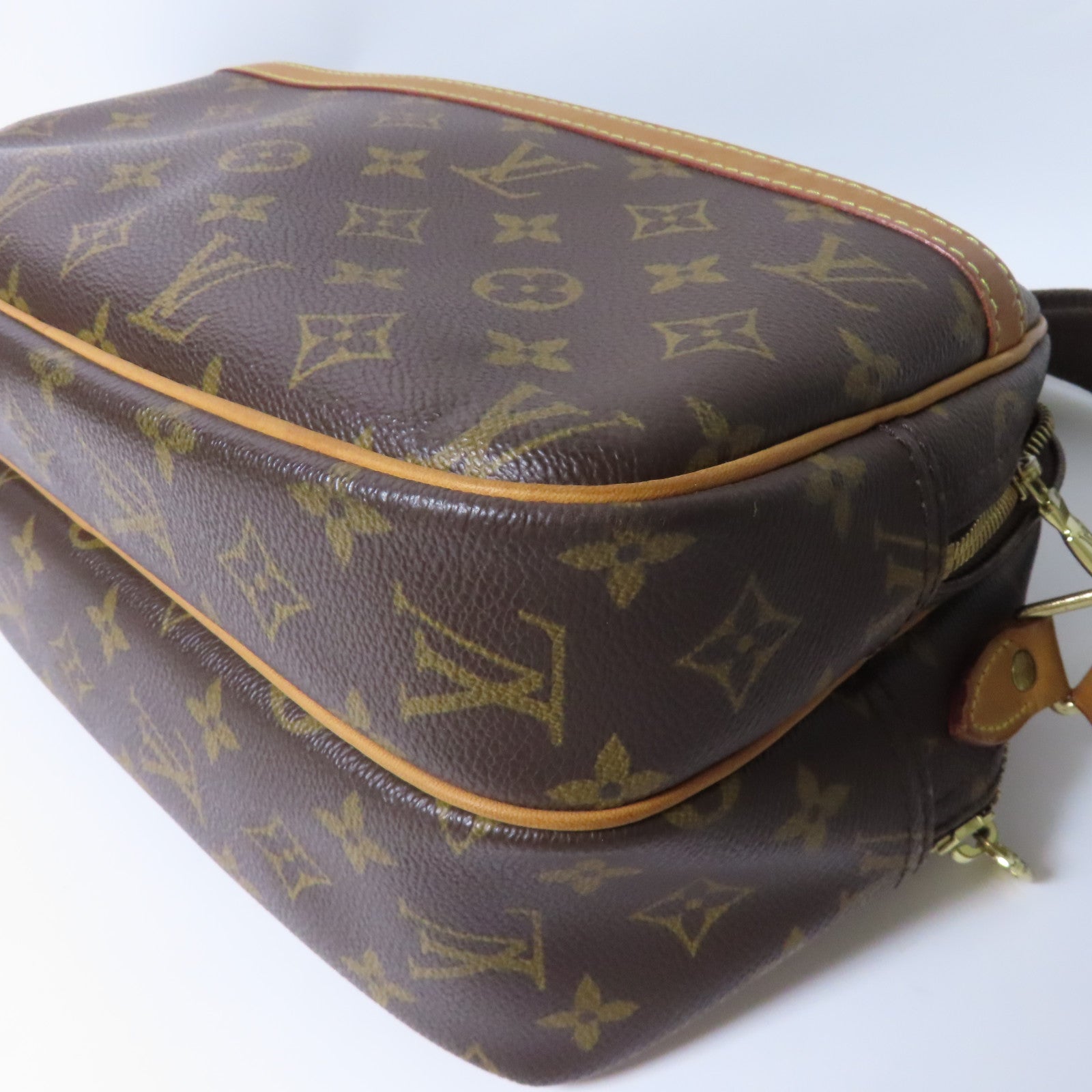 LOUIS VUITTON Monogram Reporter PM金扣肩背袋肩背袋