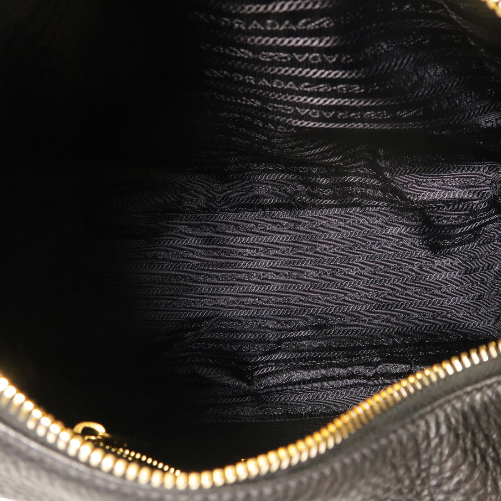 PRADA 牛皮皮革Shoulder Bag肩背袋