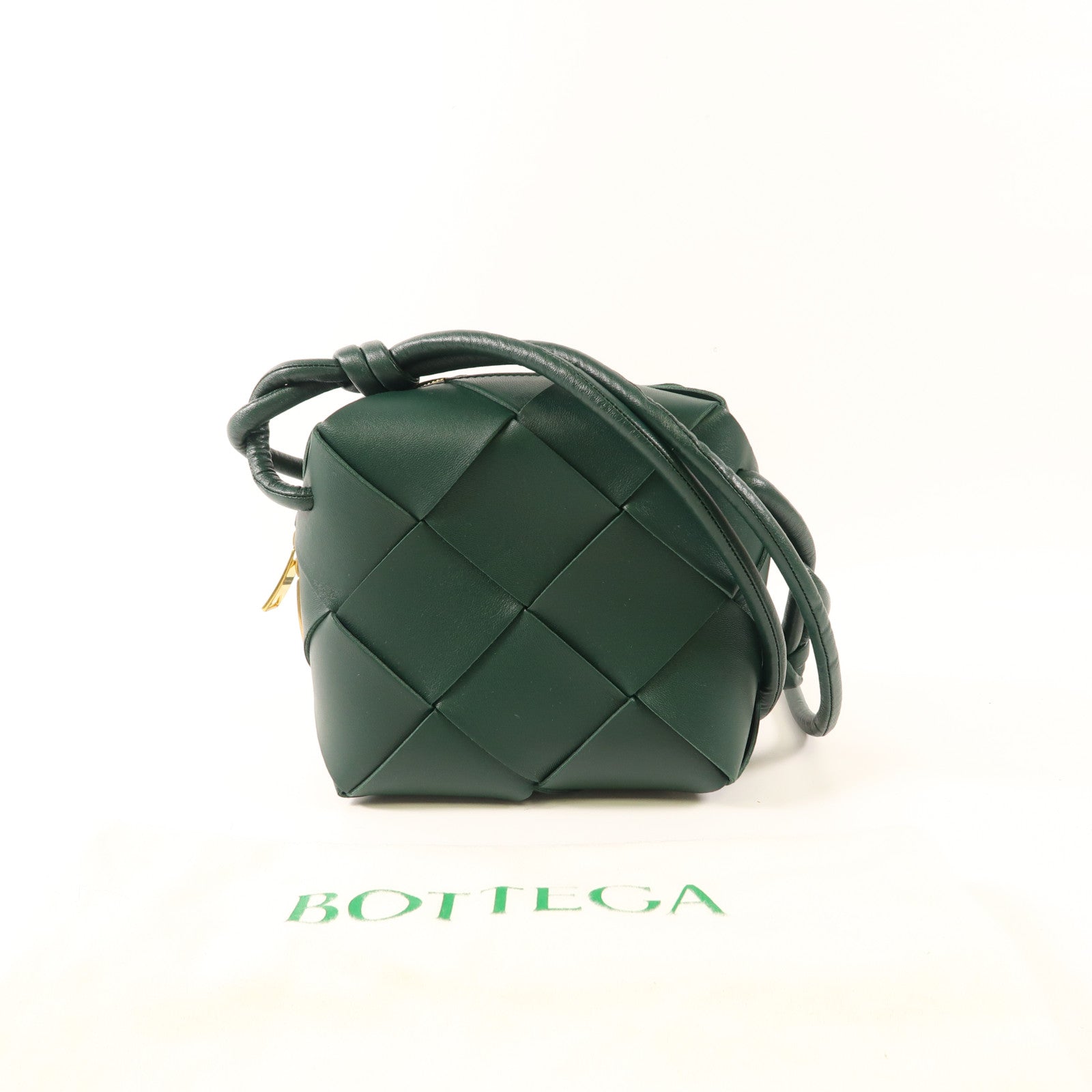 BOTTEGA VENETA 羊皮皮革Cassette Camera金扣肩背袋
