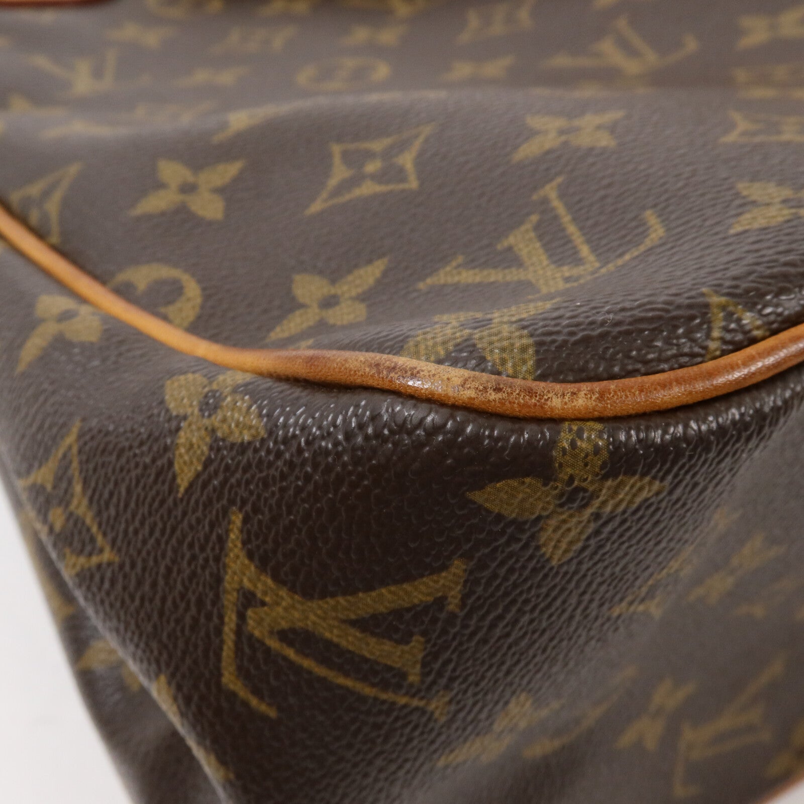 LOUIS VUITTON Monogram Batignolles肩背袋