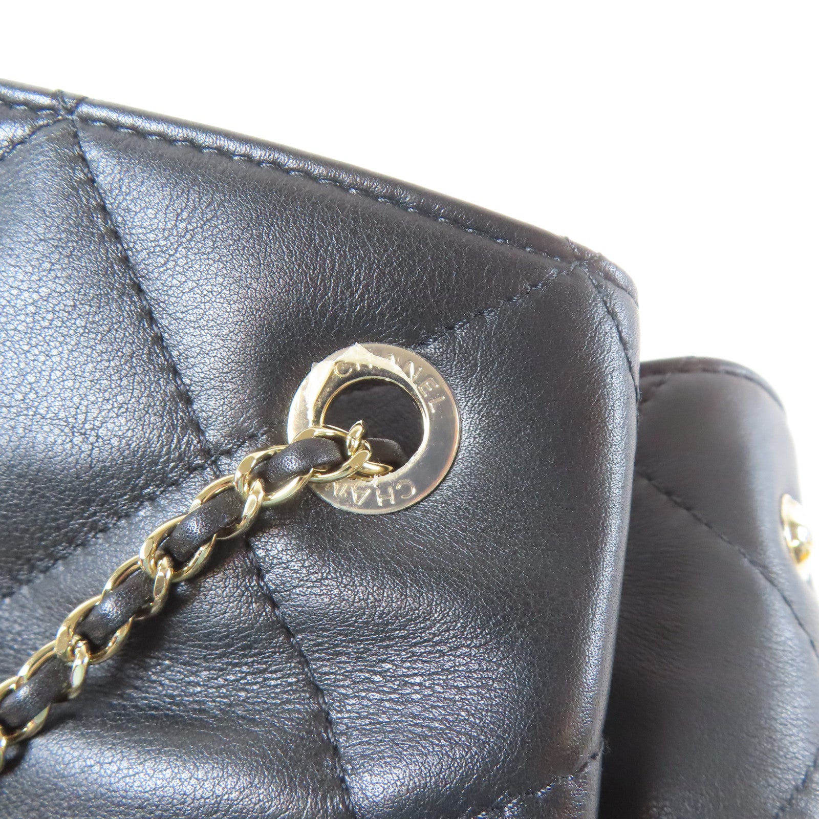 CHANEL 【激減優惠】菱格皮革Chain Shoulder金扣鏈帶肩背袋黑色