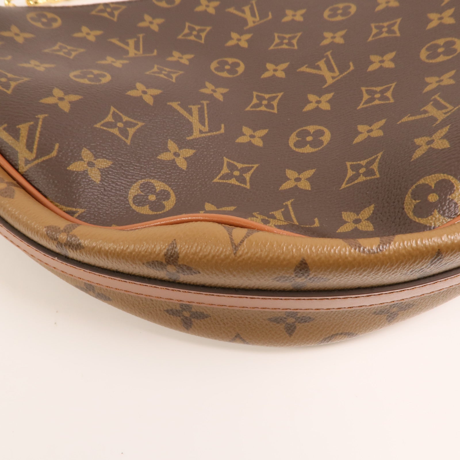 LOUIS VUITTON Monogram Reverse Loop Hobo金扣手挽肩背兩用袋