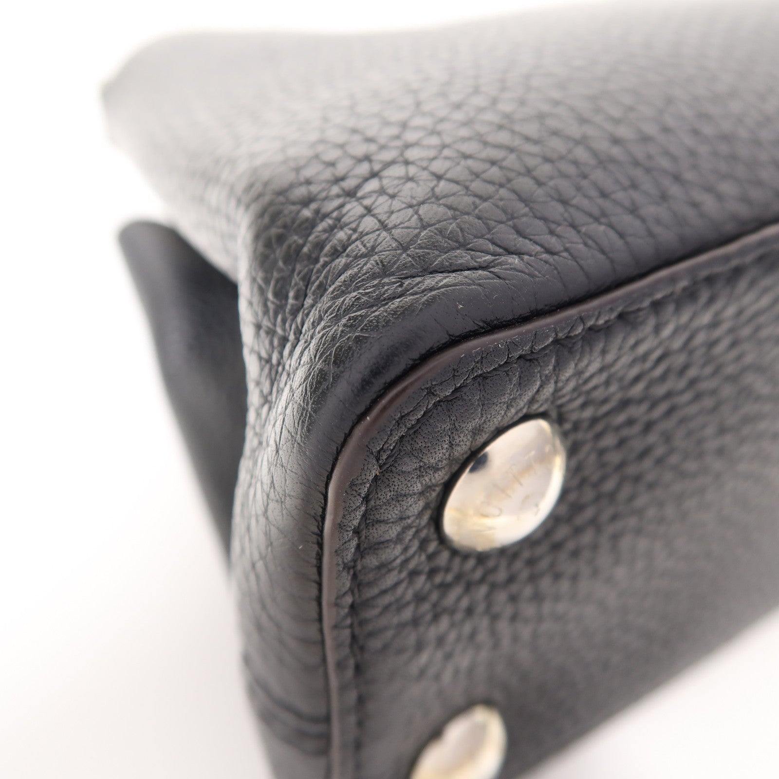 LOUIS VUITTON 牛皮皮革Capucines銀扣手挽肩背兩用袋黑色