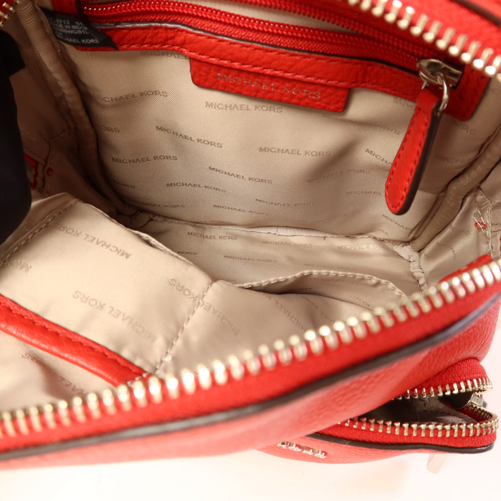 Michael Kors 牛皮皮革Backpack銀扣背包