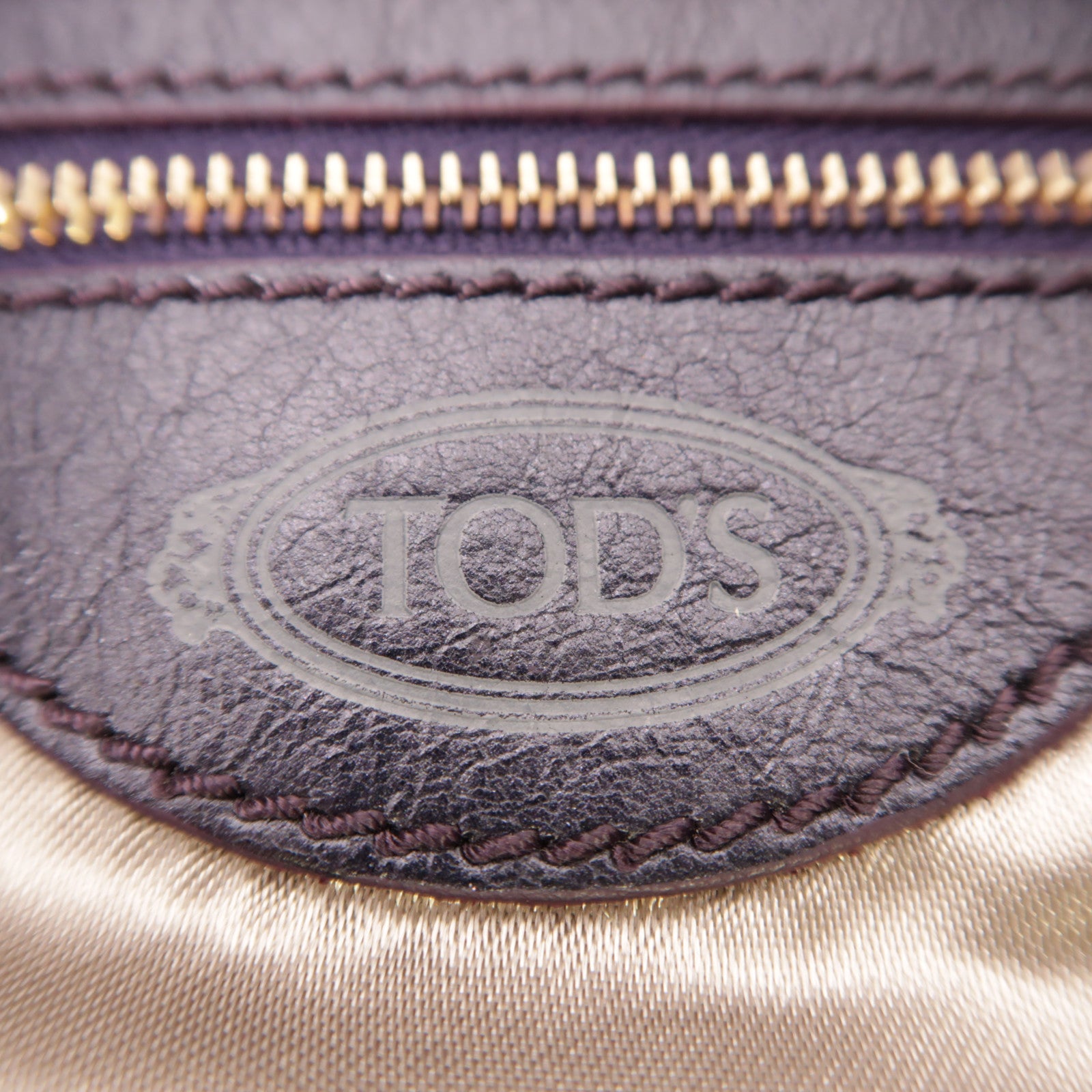 TOD'S 尼龍Shoulder Bag金扣肩背袋