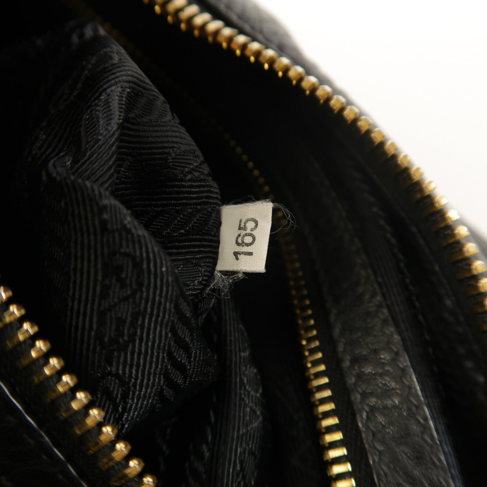 PRADA 牛皮皮革Shoulder Bag肩背袋