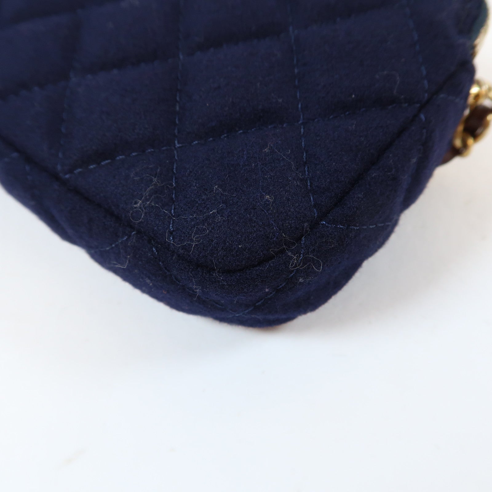 CHANEL 菱格羊毛Paris-Hamburg Chain Bag金扣鏈帶肩背袋深藍色