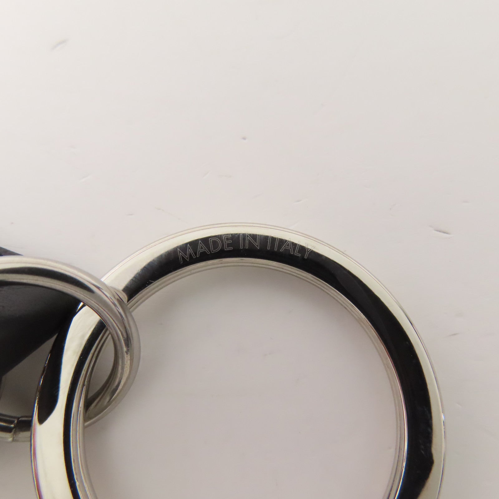 LOUIS VUITTON Monogram Shadow Dragonne銀扣鎖匙扣