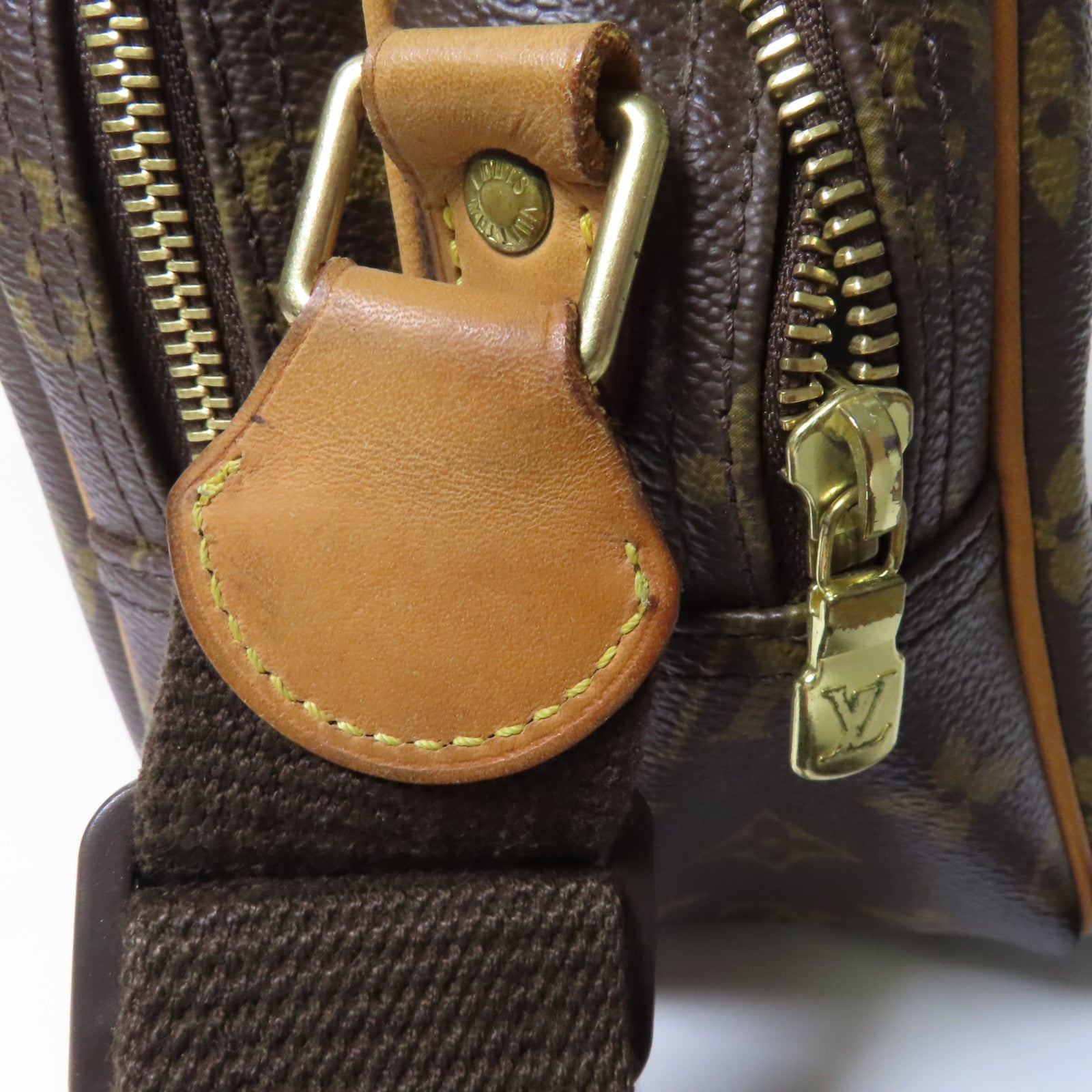 LOUIS VUITTON Monogram Reporter PM金扣肩背袋肩背袋