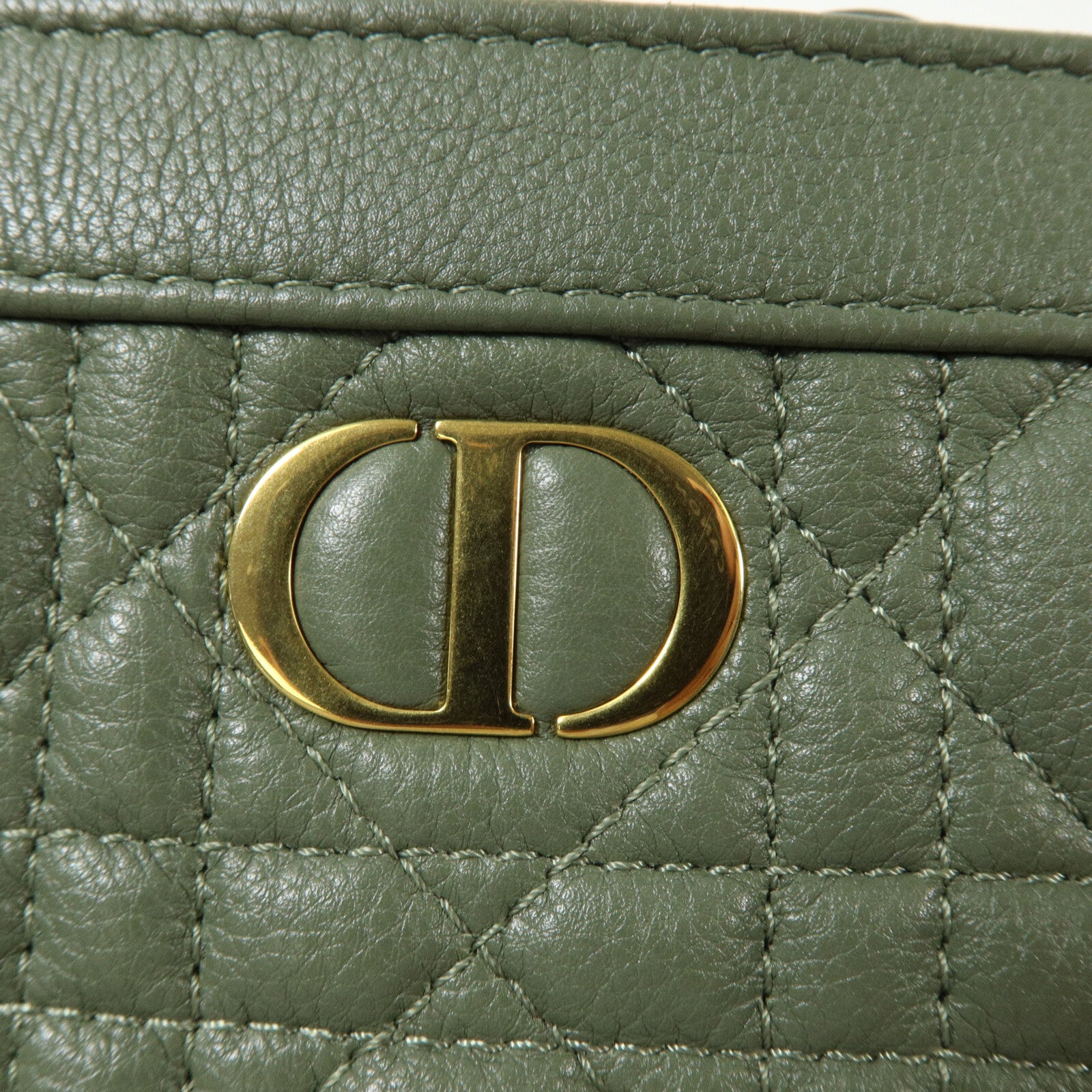 Dior 牛皮皮革Caro Pouch With Chain鏈帶肩背袋