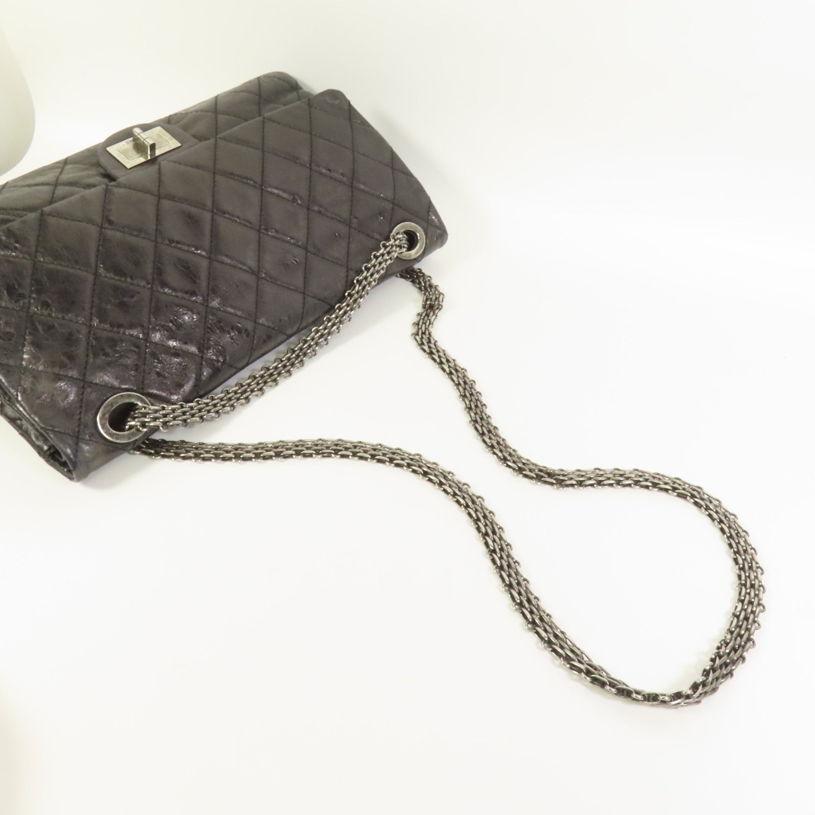 CHANEL 牛皮皮革2.55 Maxi鏈帶肩背袋