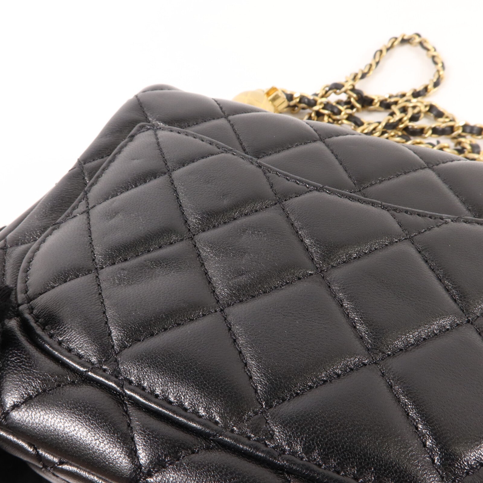 CHANEL 羊皮皮革Mini Classic 17 Gold Ball鏈帶肩背袋
