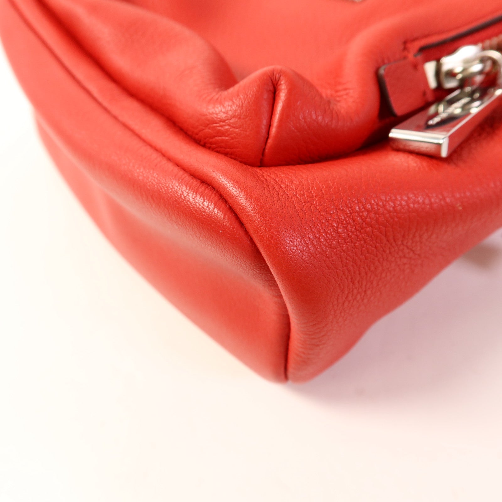 Michael Kors 牛皮皮革Backpack銀扣背包