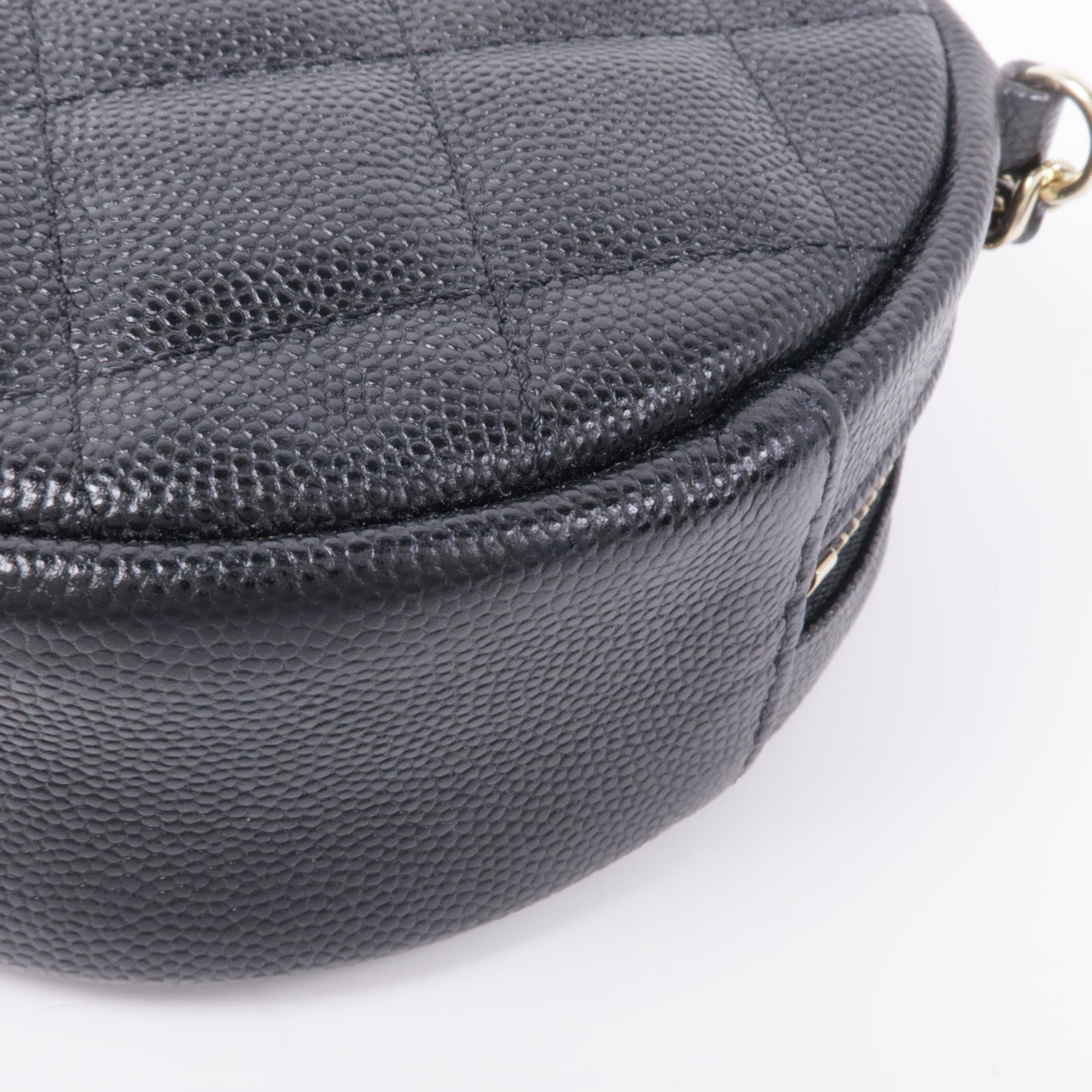 CHANEL 牛皮皮革Round Clutch With Chain金扣肩背袋