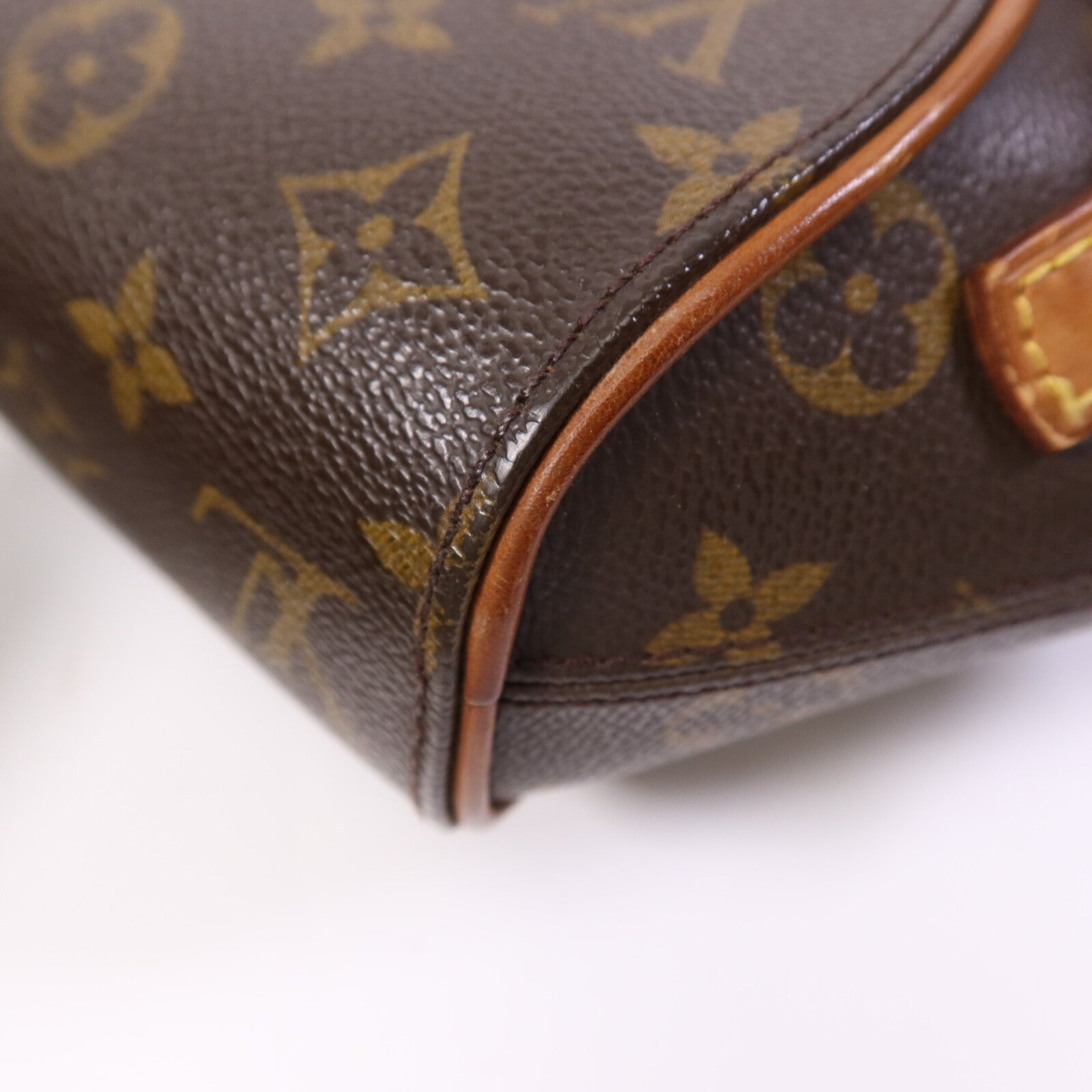 LOUIS VUITTON 【激減優惠】Monogram Ellipse Sac A Dos Backpack金扣背包