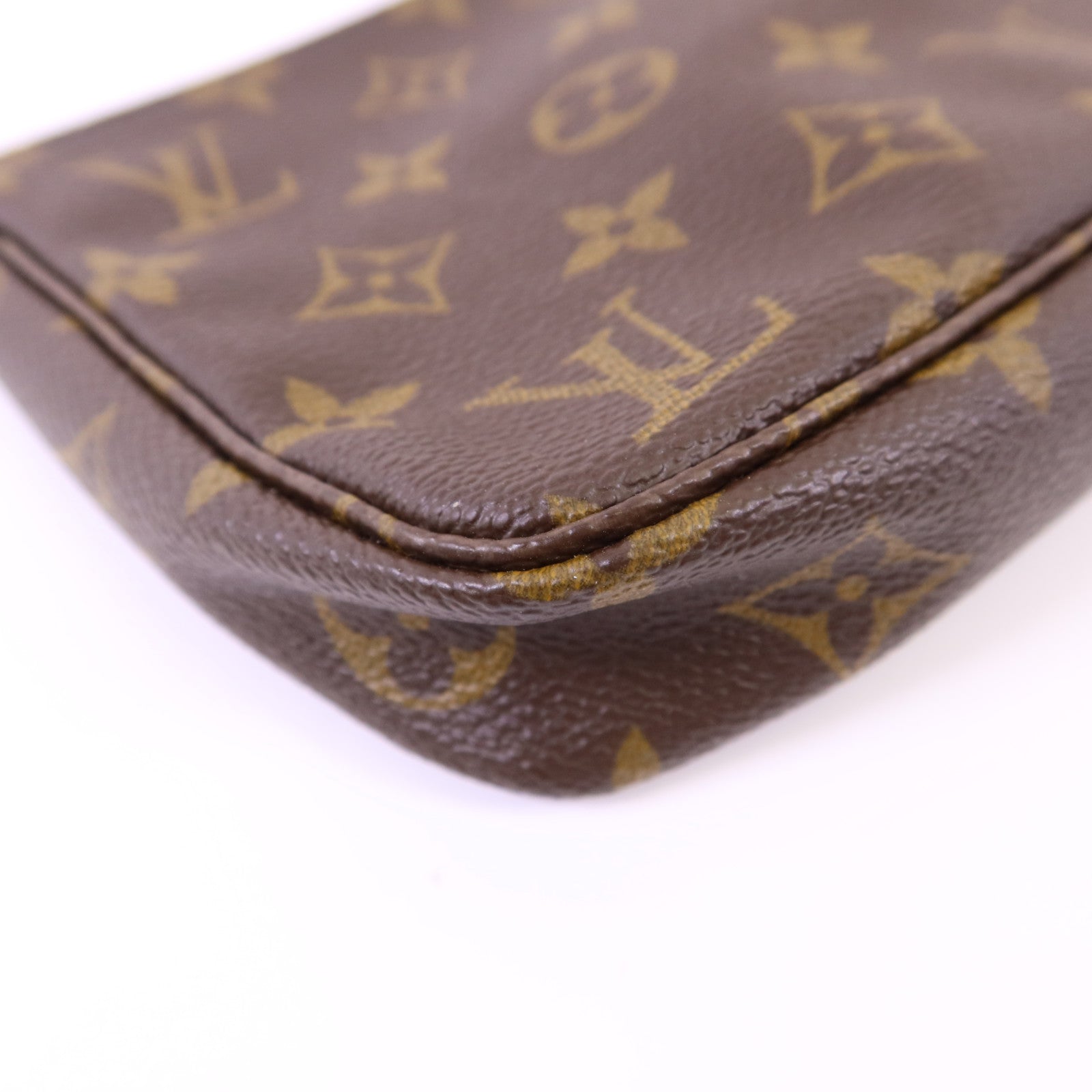 LOUIS VUITTON Monogram Pochette Accessoires金扣手挽袋棕色