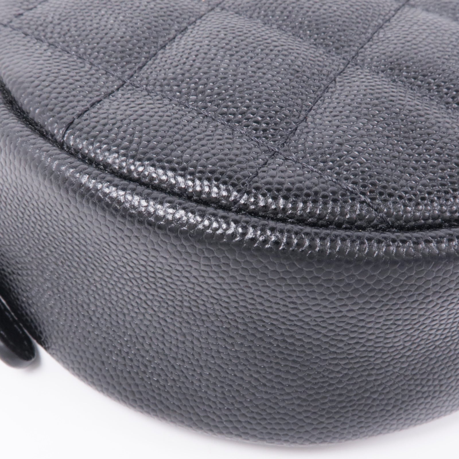 CHANEL 牛皮皮革Round Clutch With Chain金扣肩背袋