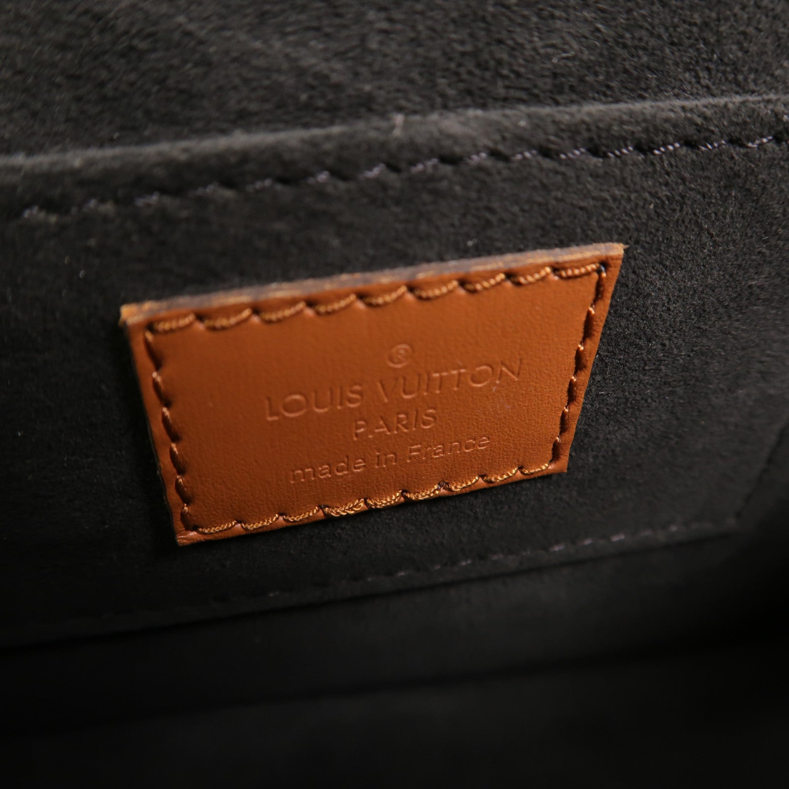 LOUIS VUITTON Monogram Reverse Mini Dauphine肩背袋