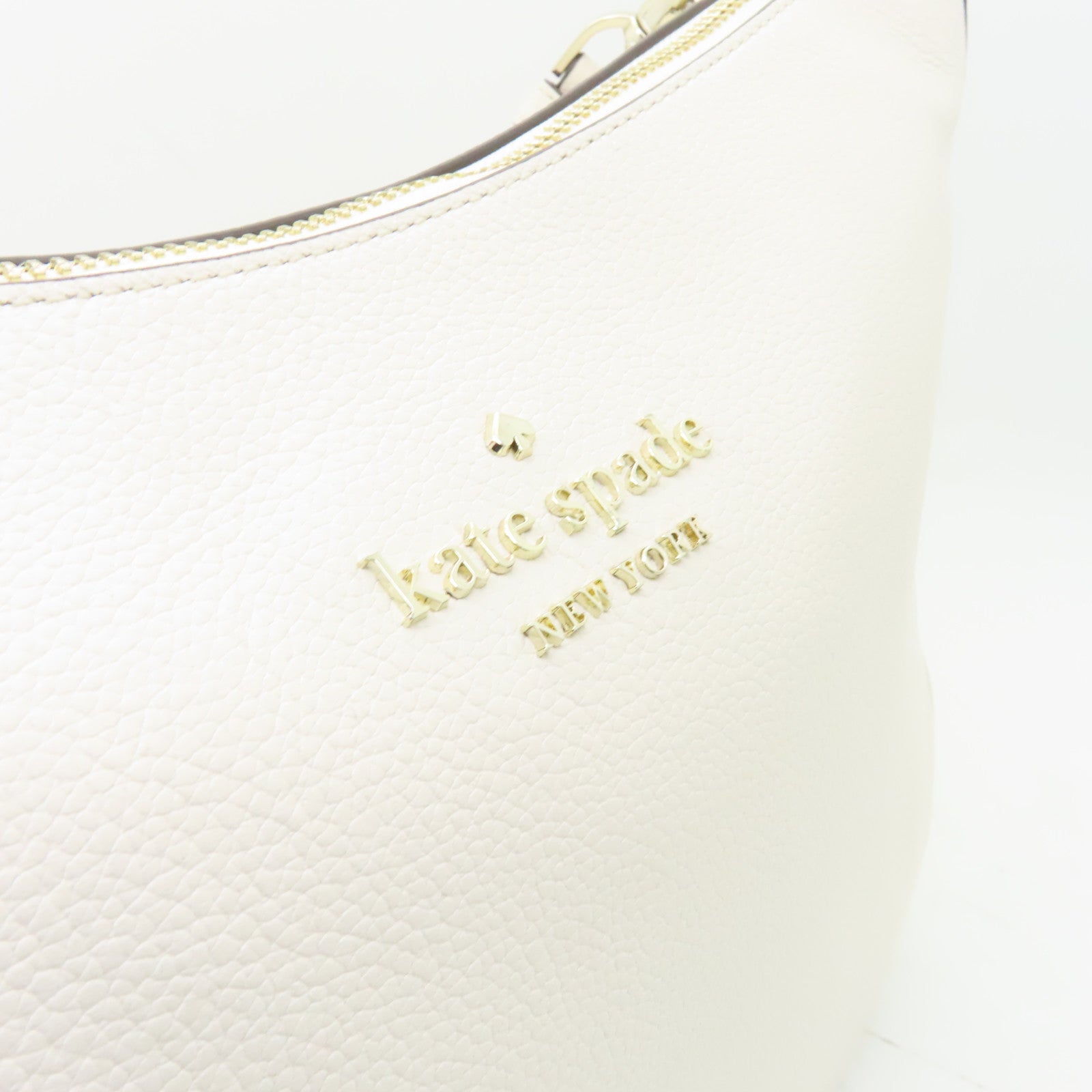 Kate Spade 【激減優惠】牛皮皮革Shoulder Bag金扣/銀扣肩背袋白色