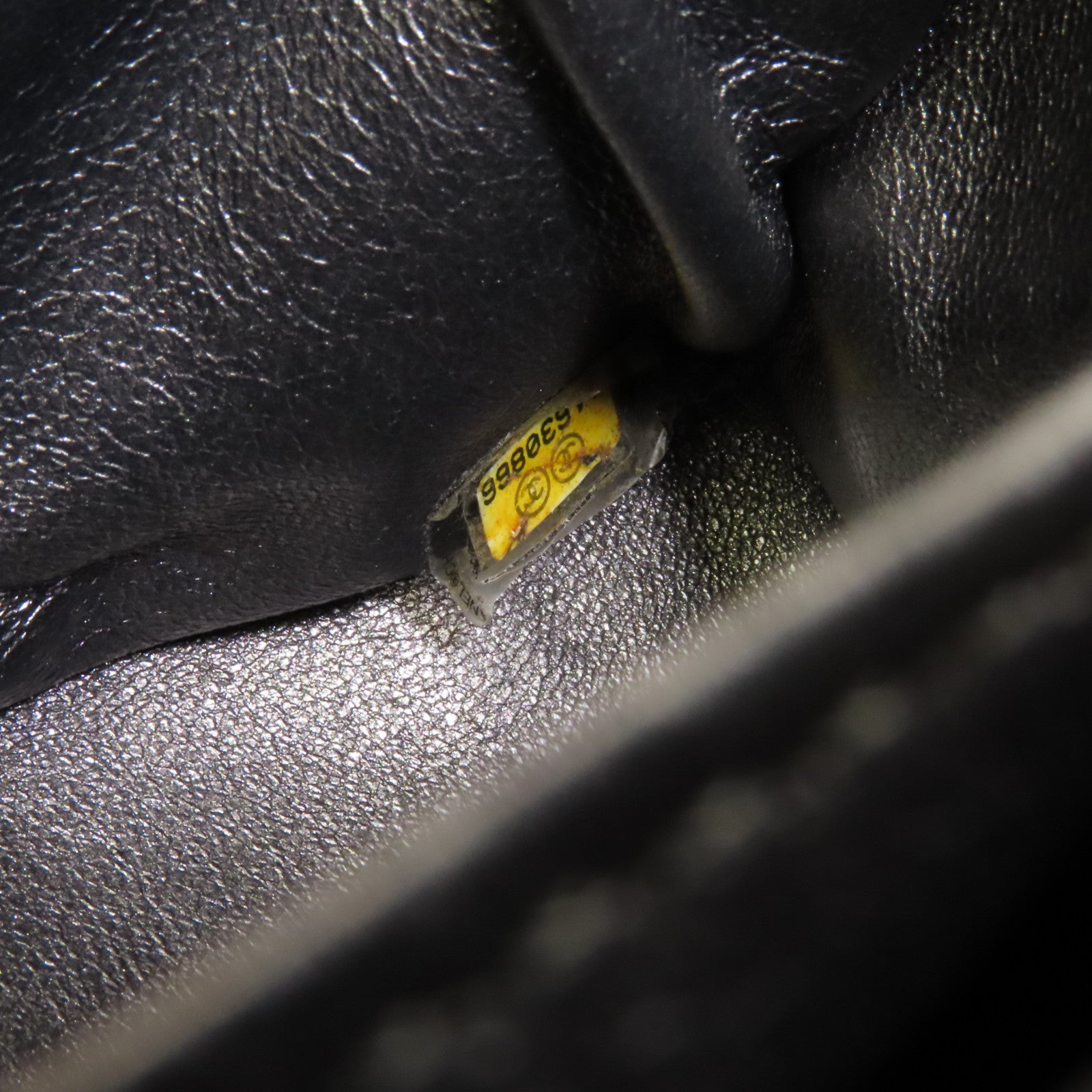 CHANEL 牛皮皮革2.55 Maxi鏈帶肩背袋