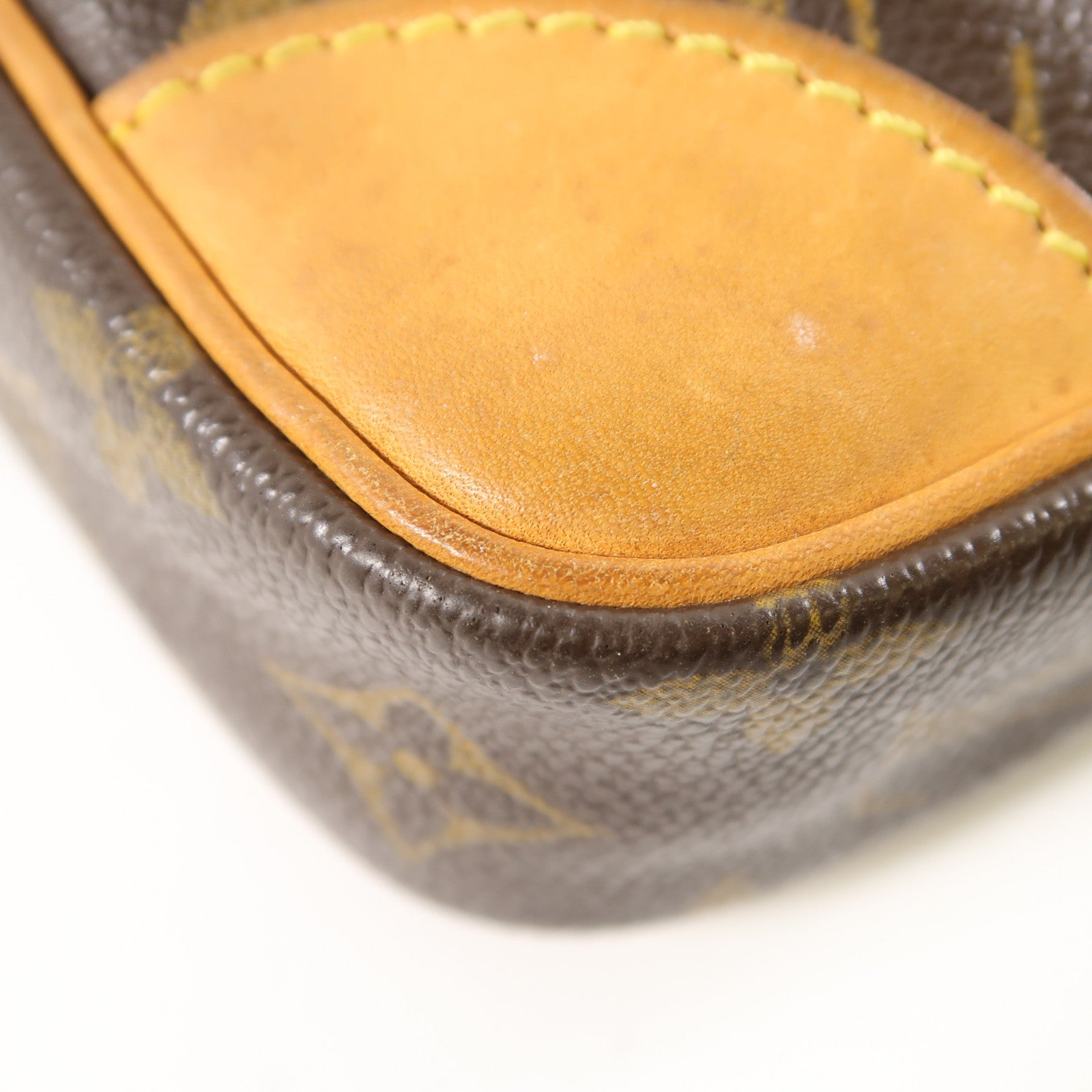 LOUIS VUITTON Monogram Danube金扣肩背袋啡色