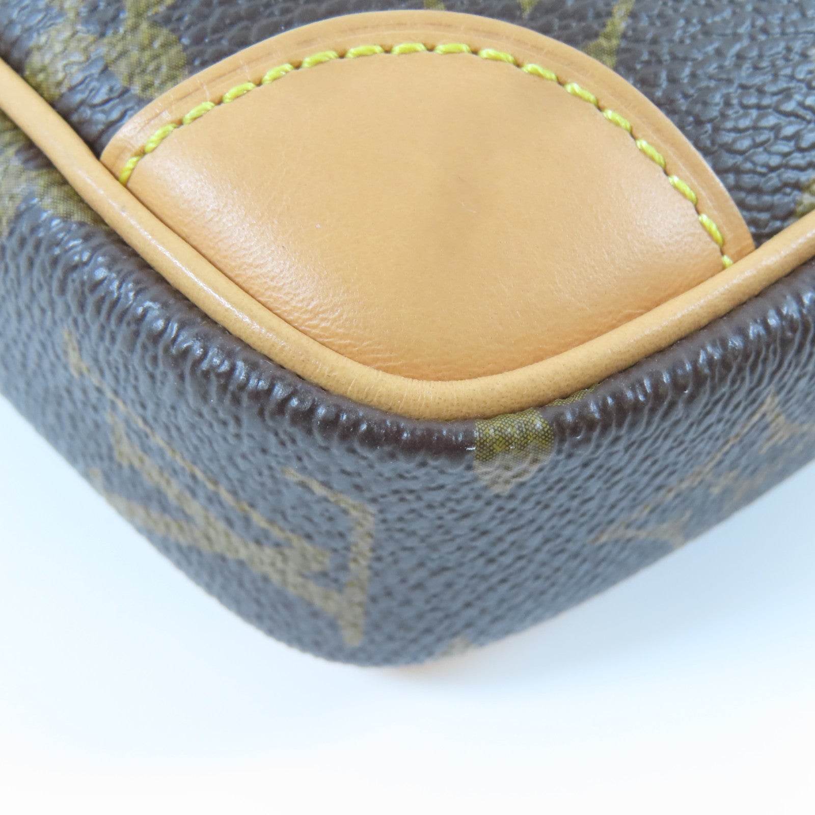 LOUIS VUITTON 【激減優惠】Monogram Game On Paname金扣肩背袋啡色