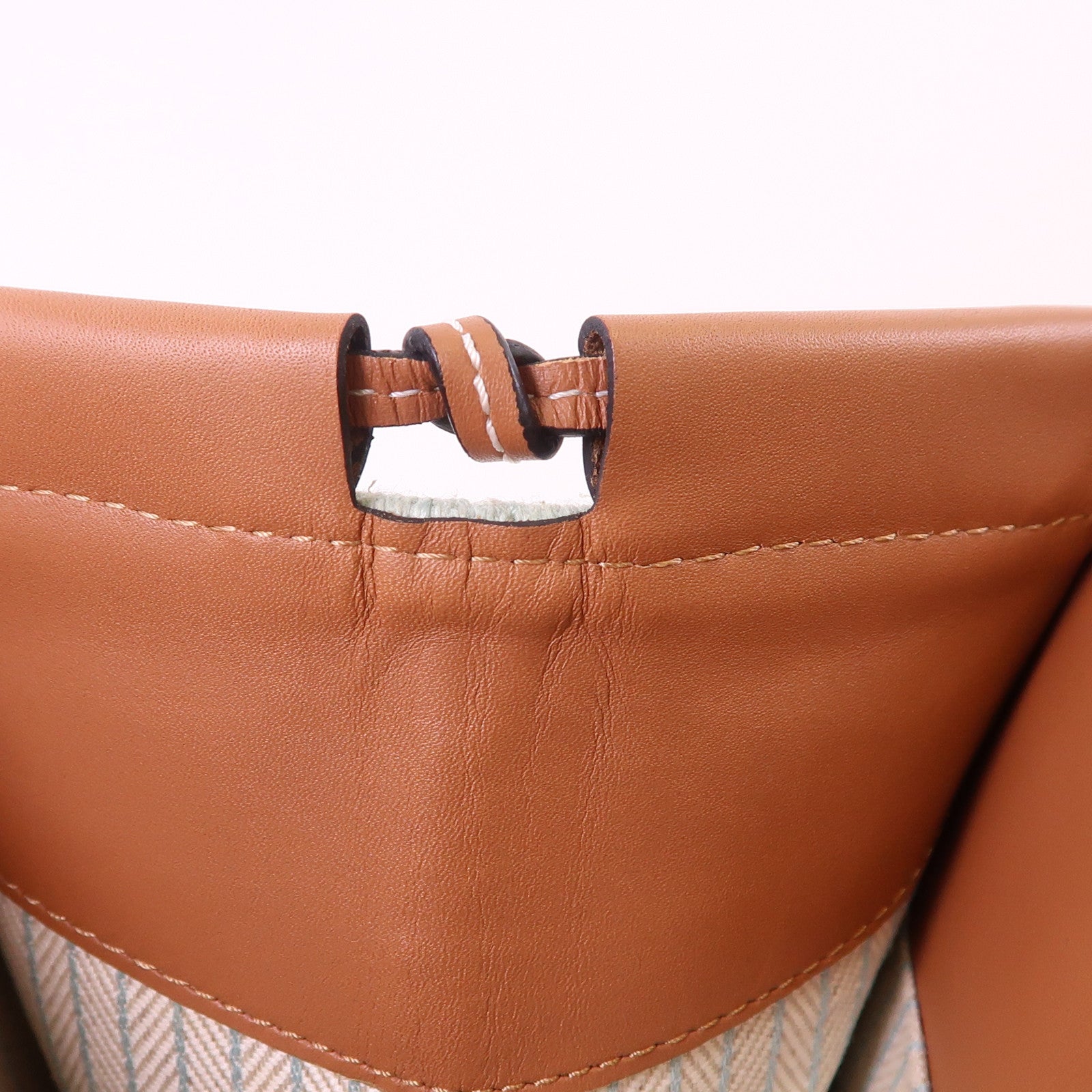 LOEWE 帆布Cushion Tote肩背袋/手挽袋