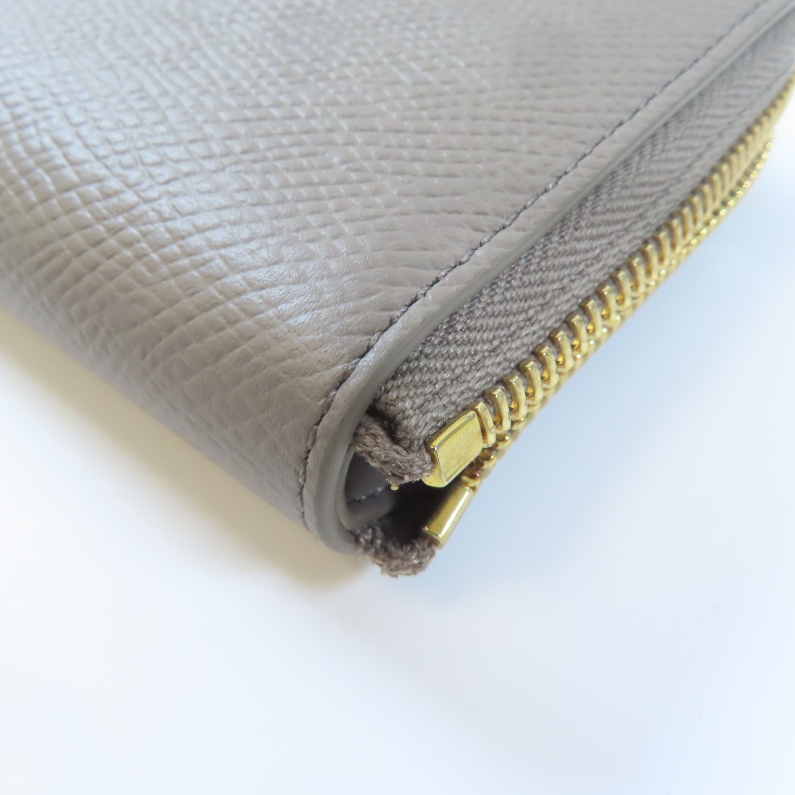 CELINE 牛皮皮革Small Zipped Wallet金扣錢包灰色