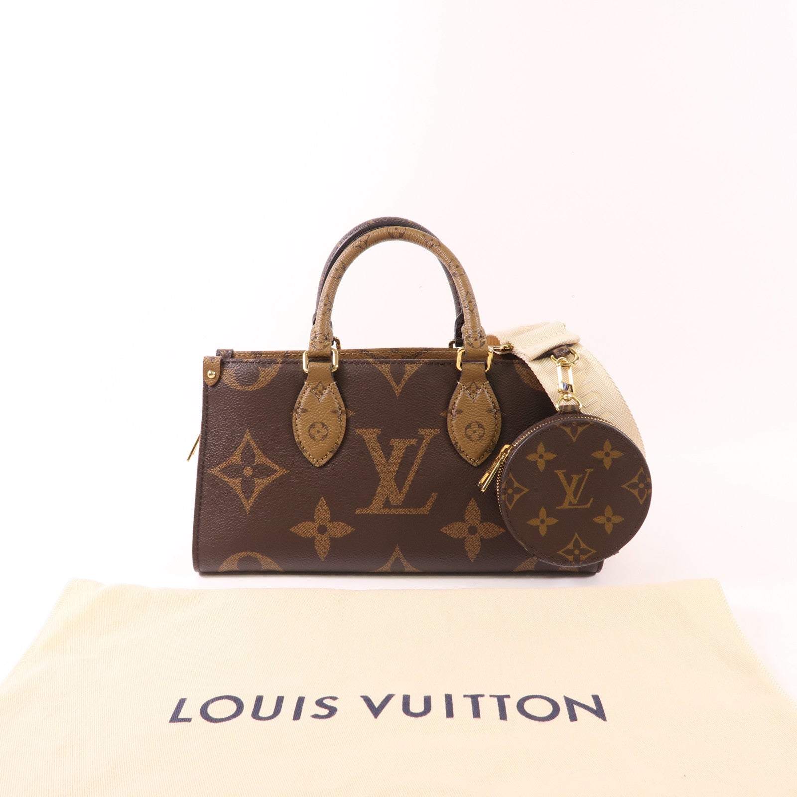 LOUIS VUITTON Monogram Giant Reverse On The Go East West金扣手挽肩背兩用袋