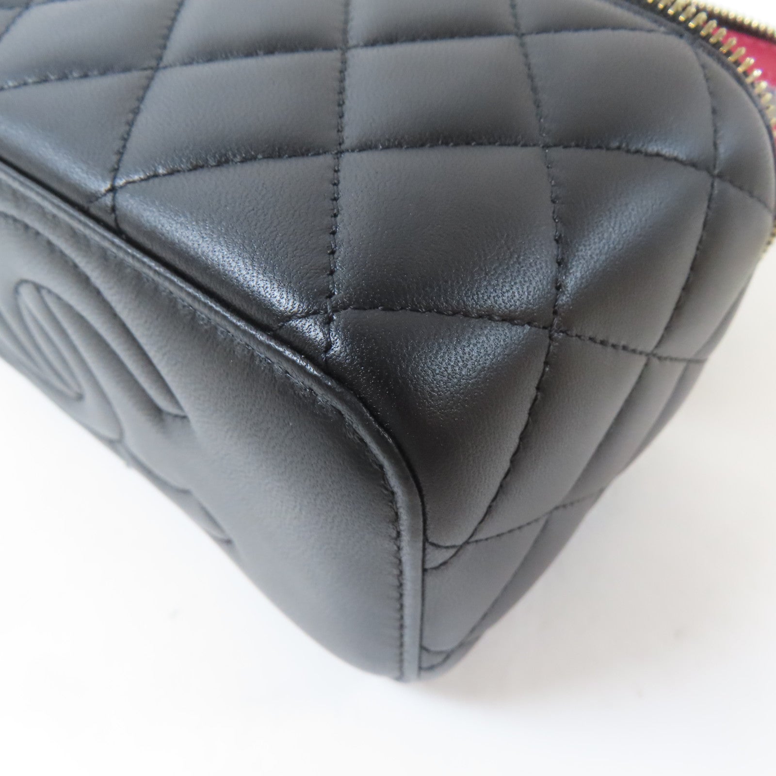 CHANEL 菱格羊皮皮革Vanity Case金扣鏈帶肩背袋黑色