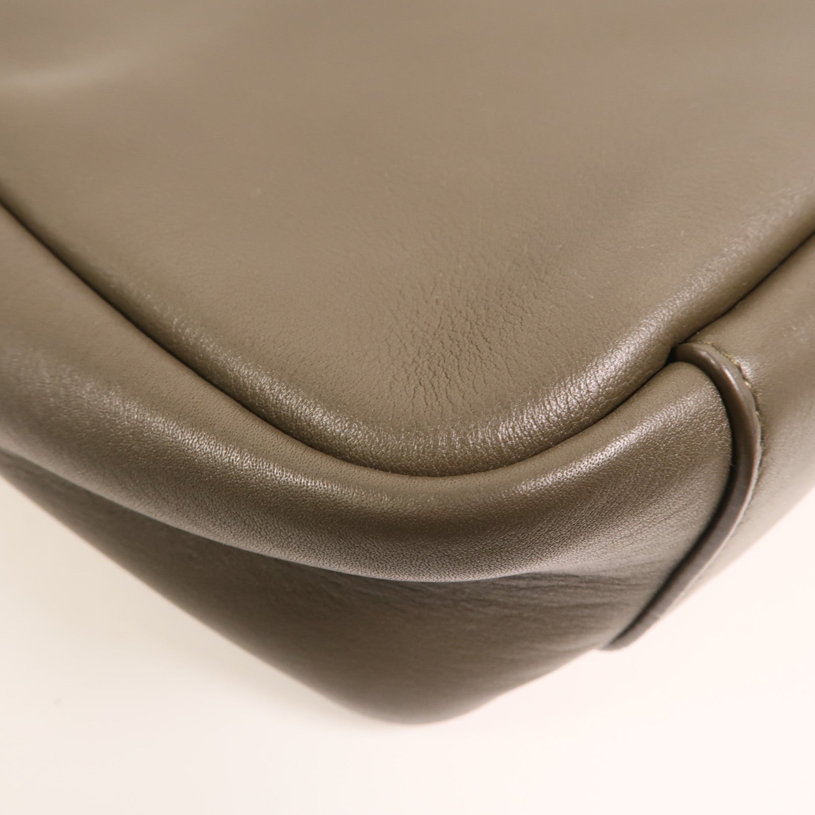 SAINT LAURENT 牛皮皮革Hobo Small金扣手挽袋