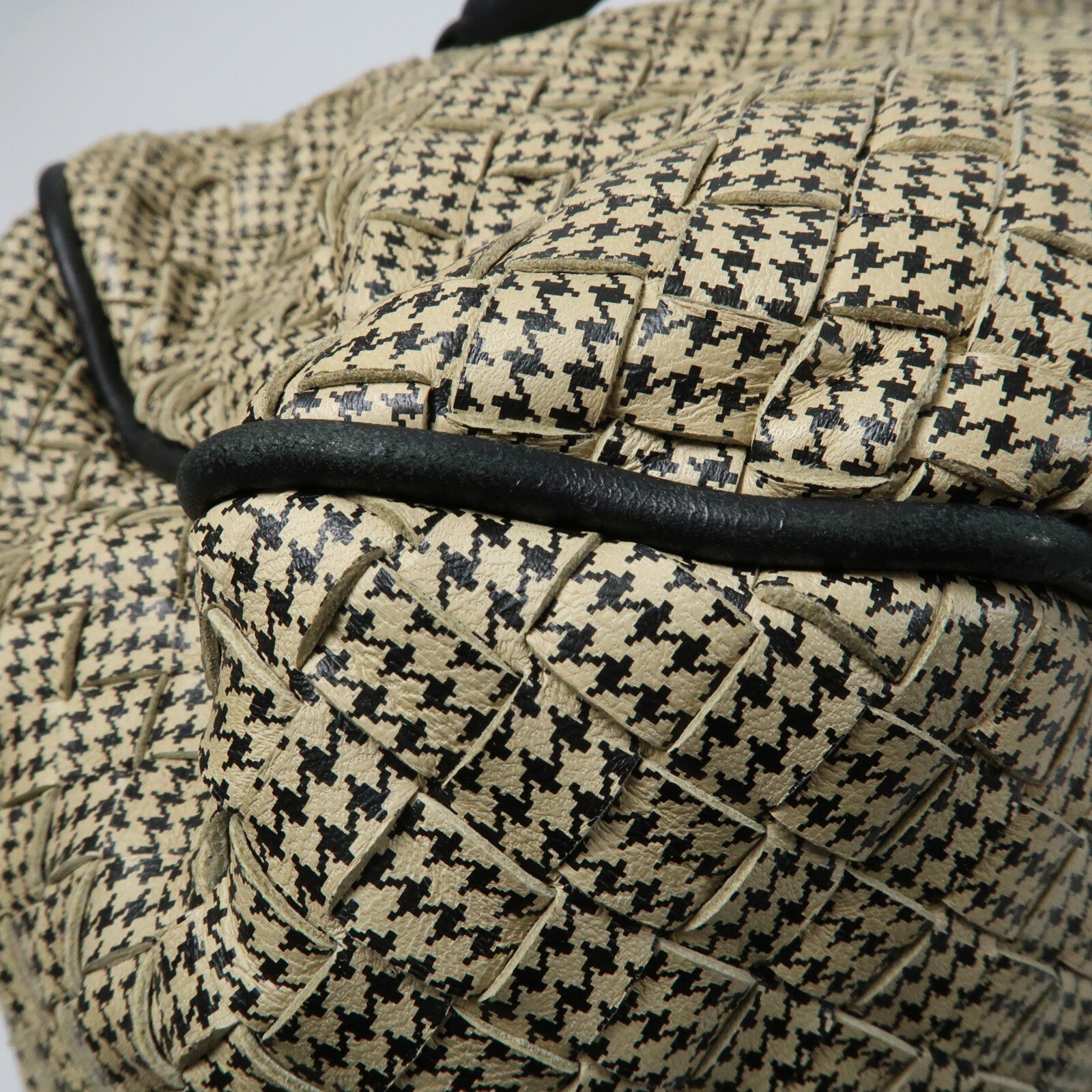 BOTTEGA VENETA 牛皮皮革Hand Bag手挽袋