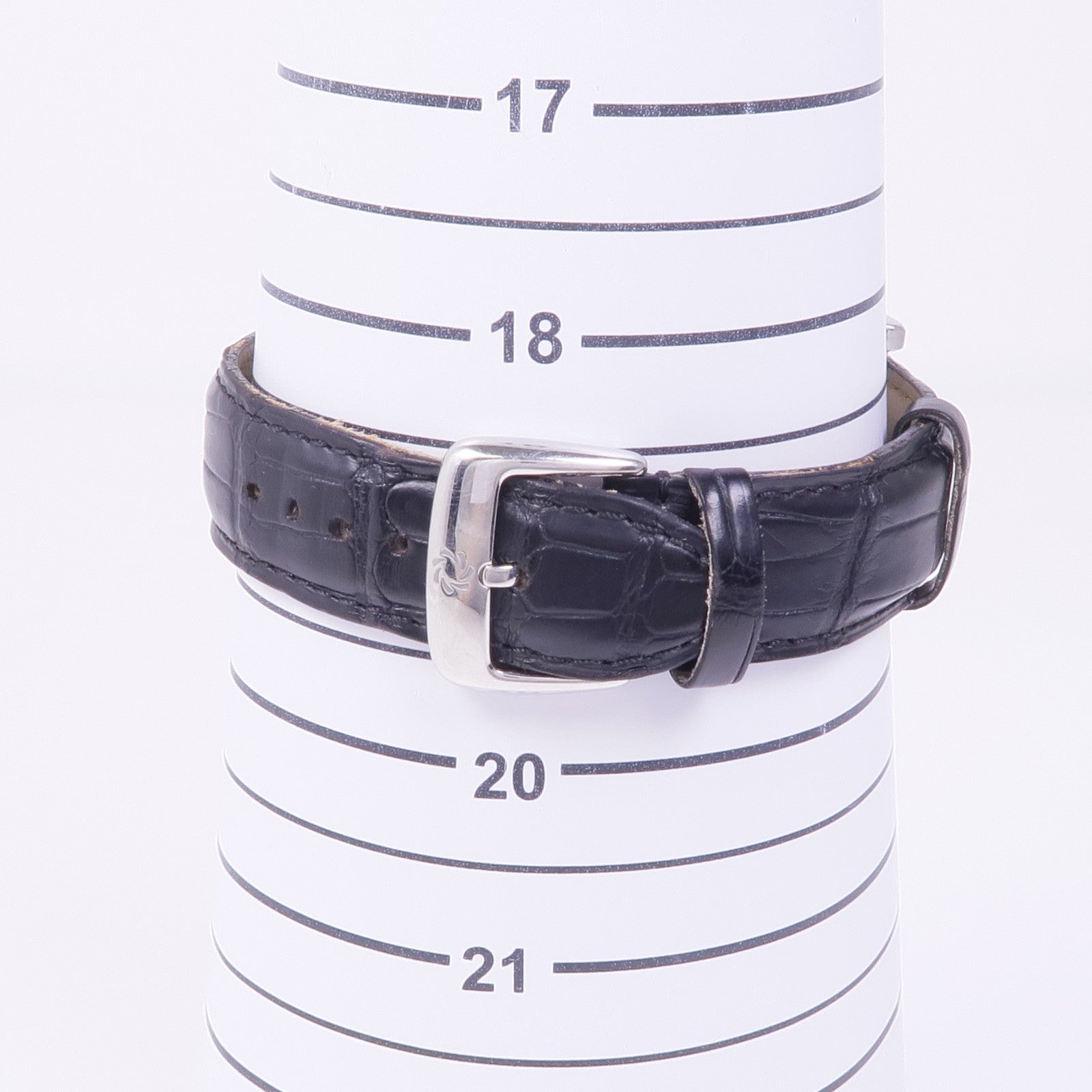 SELECTION Carl F Bucherer Manero 10901.08