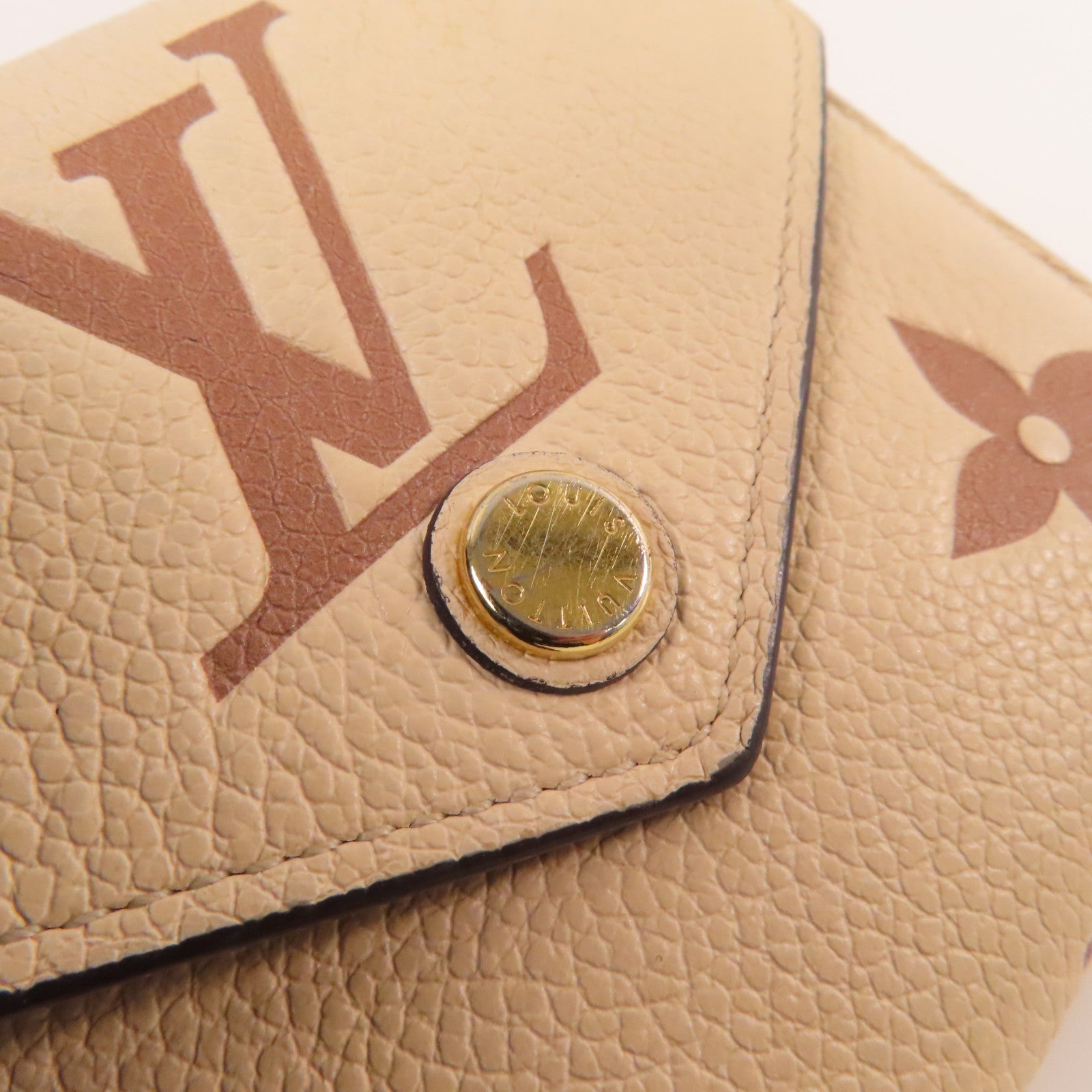LOUIS VUITTON Monogram Empreinte Victorine Short Wallet金扣短錢包奶油色