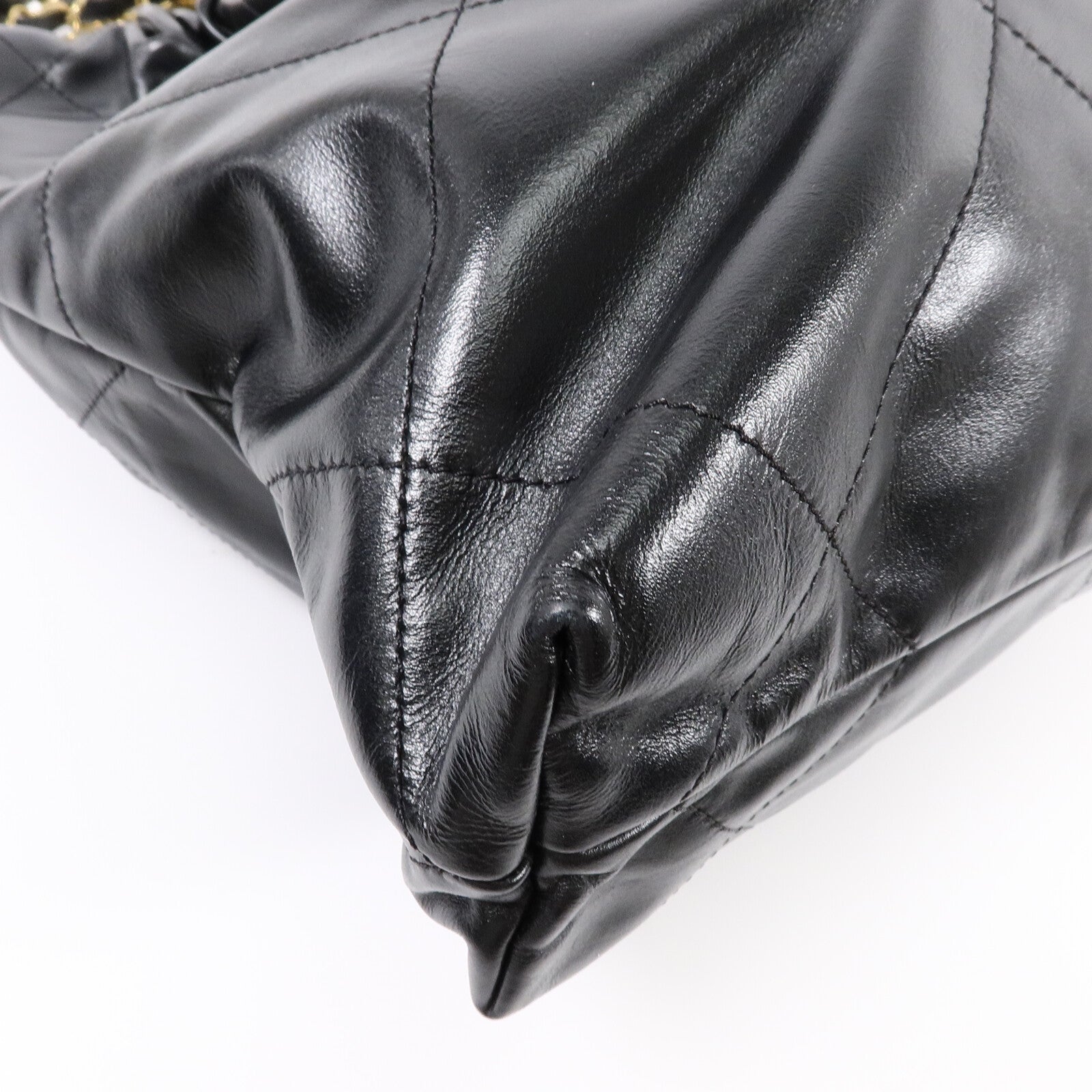 CHANEL 牛皮皮革Chanel 22 Small鏈帶肩背袋