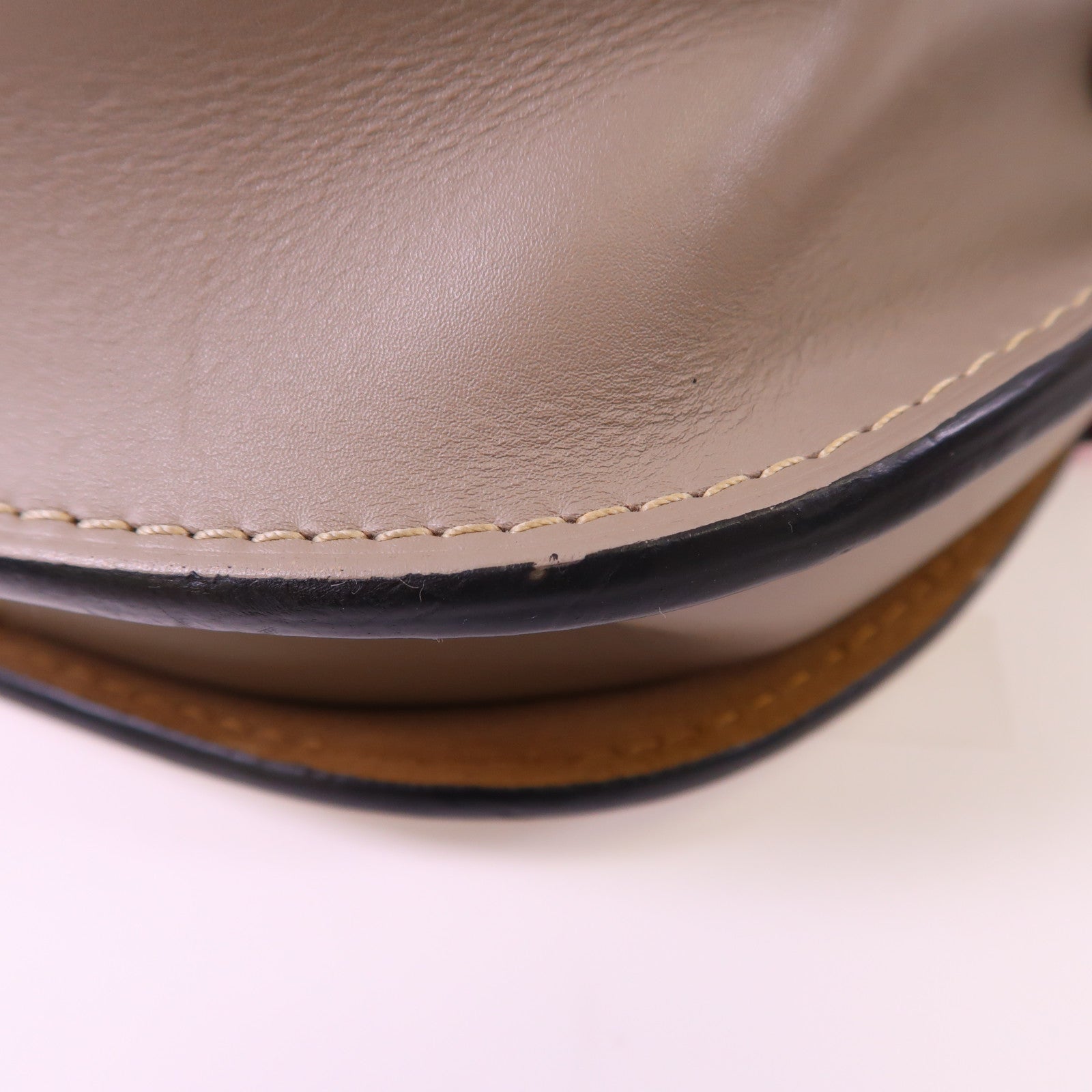 LOEWE 牛皮皮革Gate Small金扣肩背袋