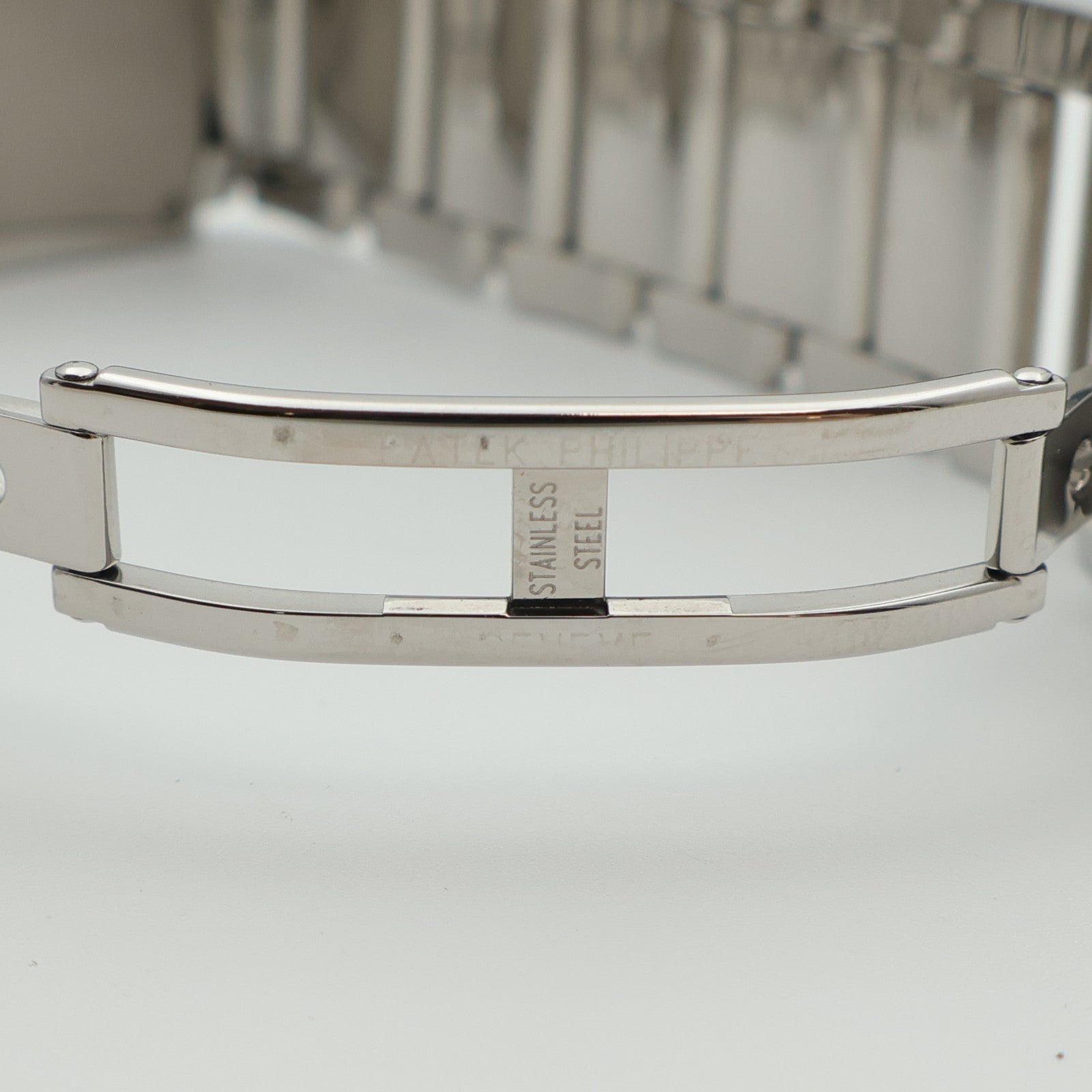 PATEK PHILIPPE Twenty-4 4910/10A-011