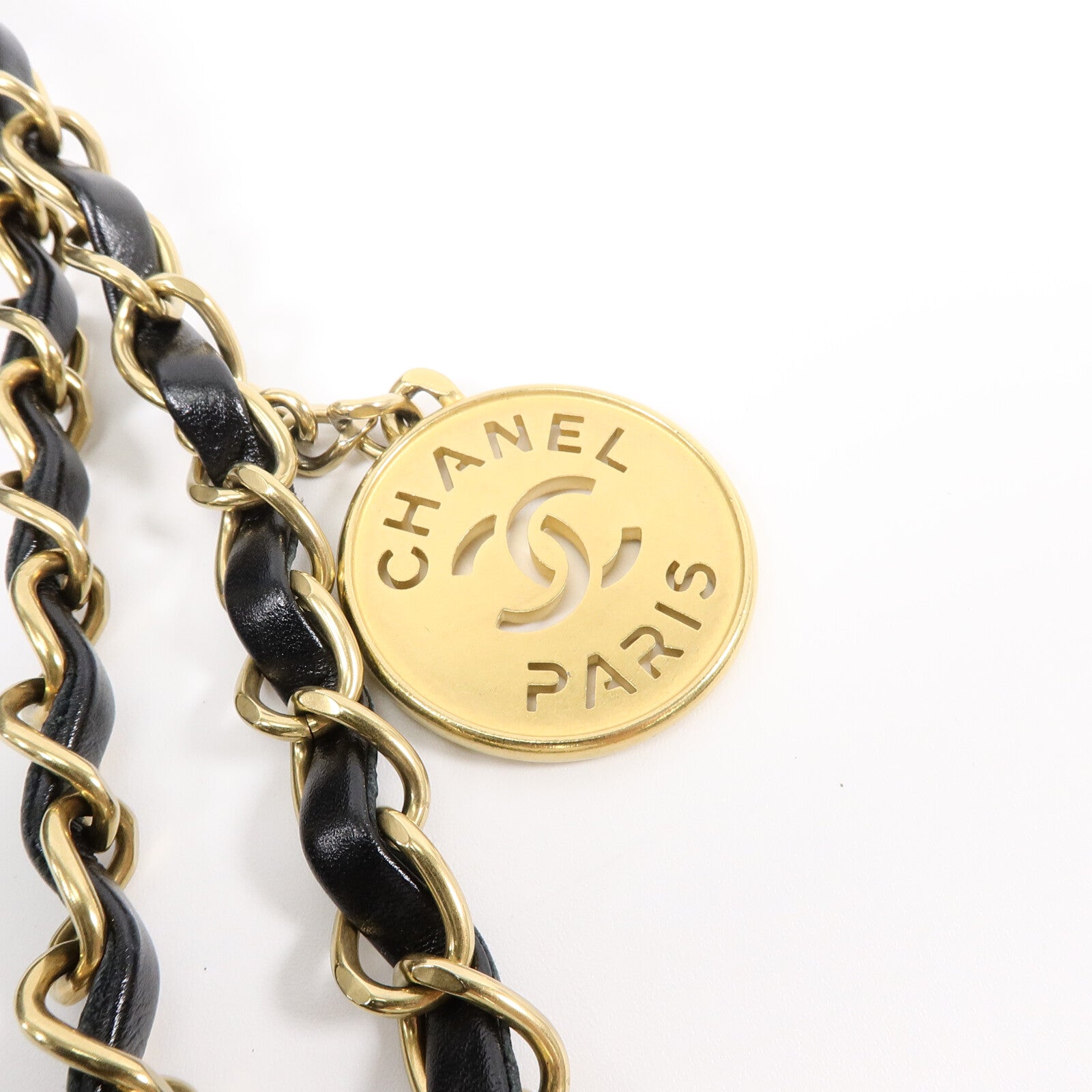 CHANEL 牛皮皮革Chanel 22 Small鏈帶肩背袋
