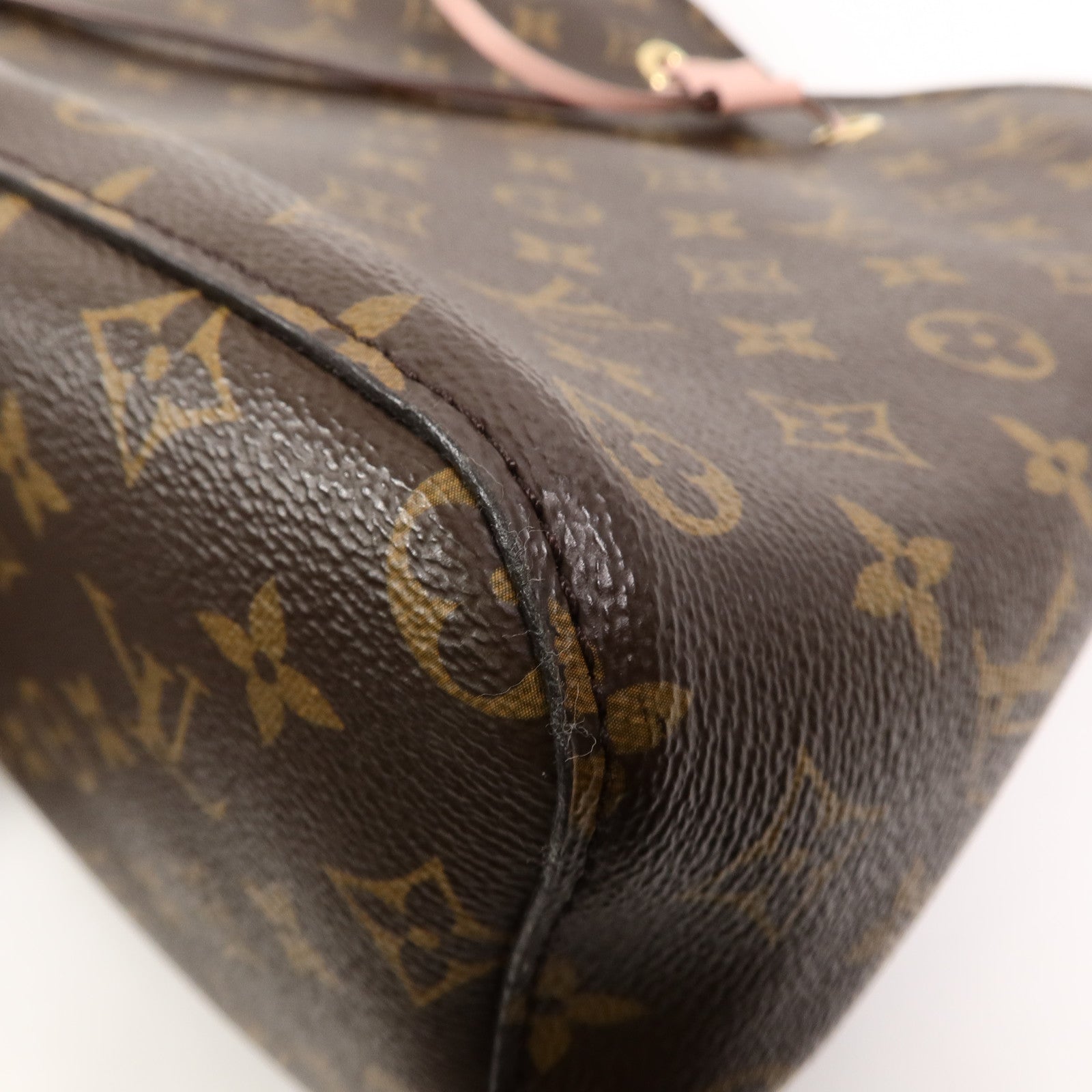 LOUIS VUITTON Monogram Neo Noe金扣肩背袋