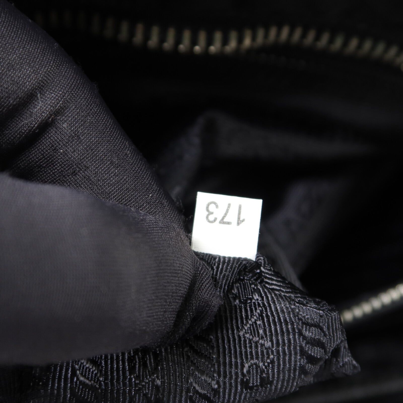 PRADA 尼龍Shoulder Bag肩背袋