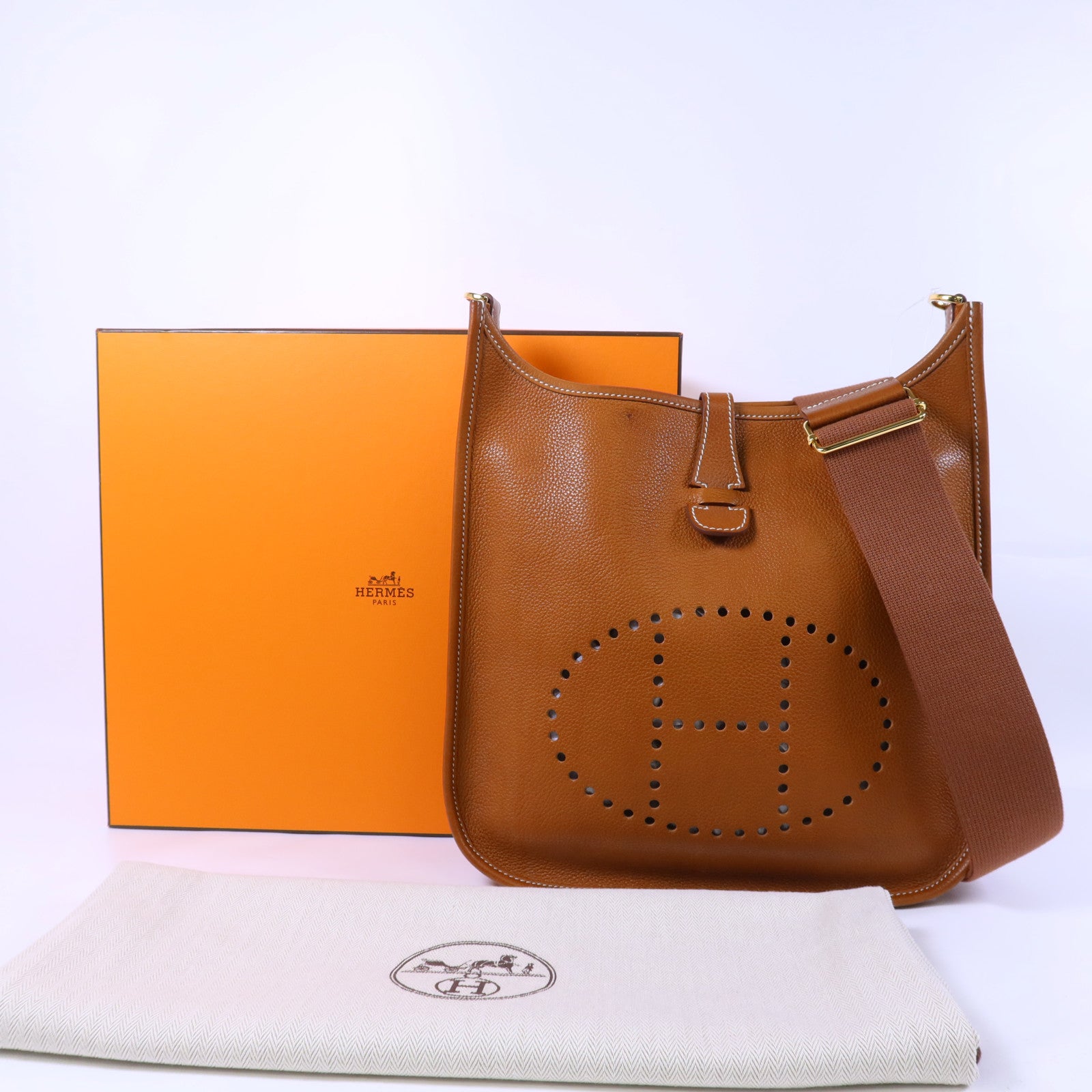 HERMES Barenia Foubourg皮革Evelyne PM金扣肩背袋Gold