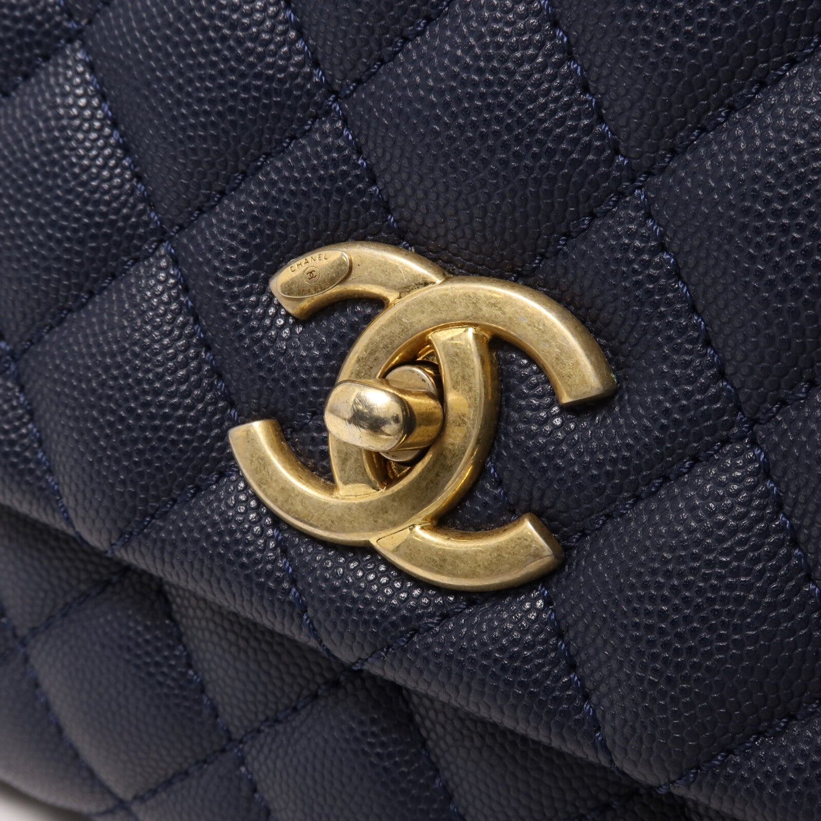 CHANEL 牛皮皮革/蜥蝪皮革Coco Handle Medium鏈帶手挽肩背兩用袋