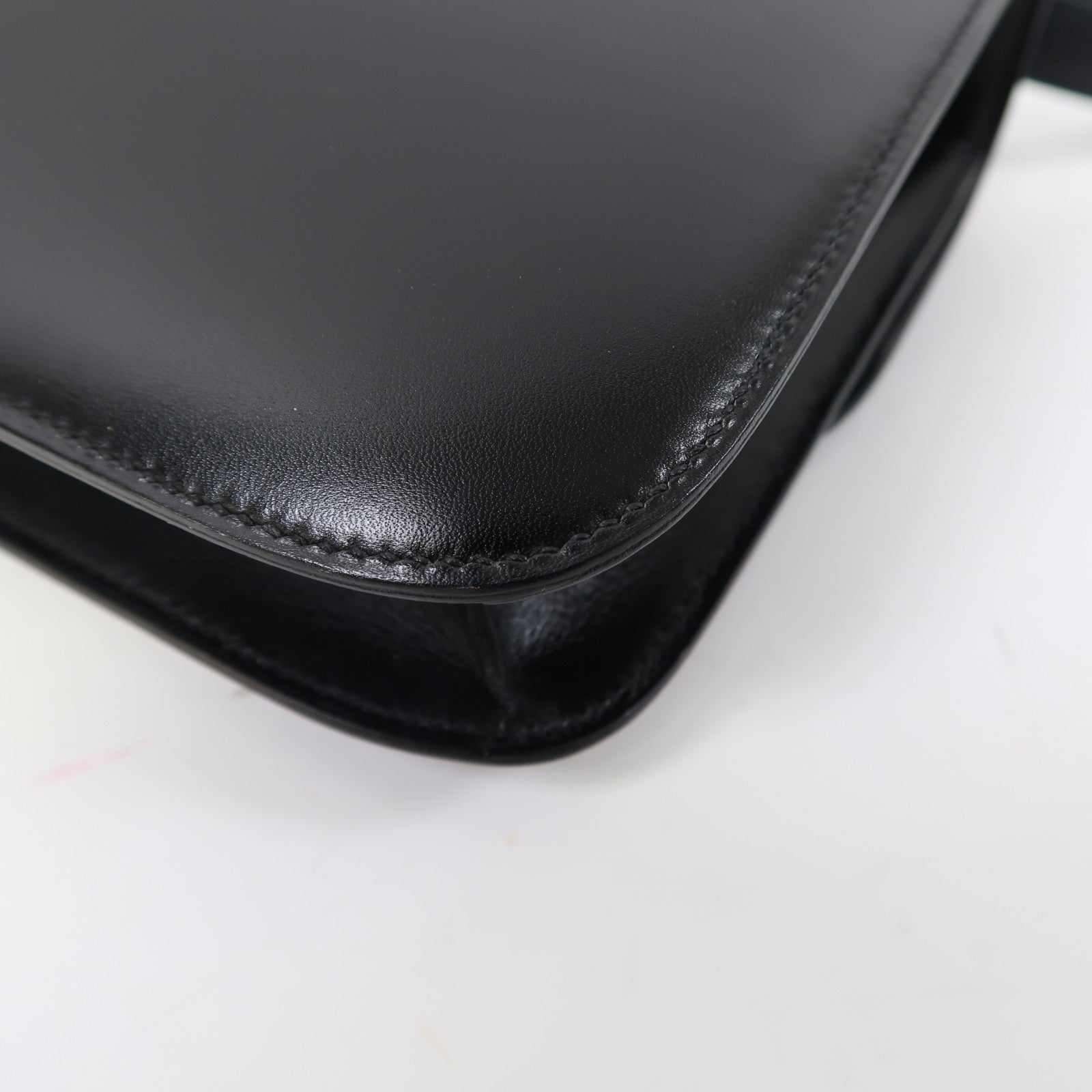 HERMES Box Calf皮革Constance 23金扣肩背袋黑色